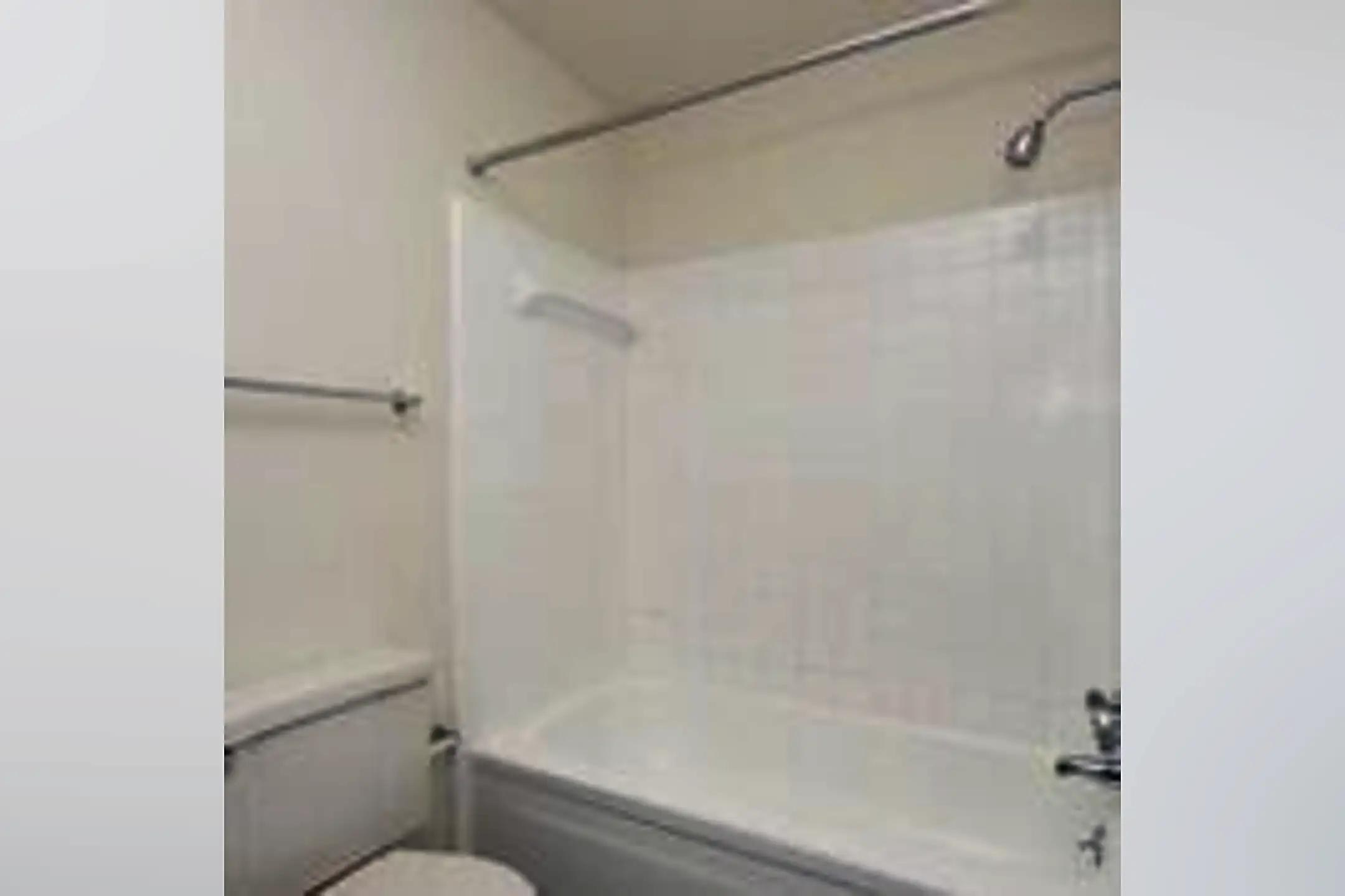 The Arbors Apartments Clinton Township, MI 48036