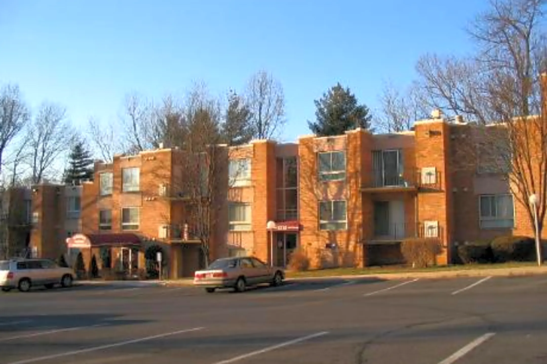 Hermitage Square Apartments 3213 Hewitt Avenue Wheaton, MD