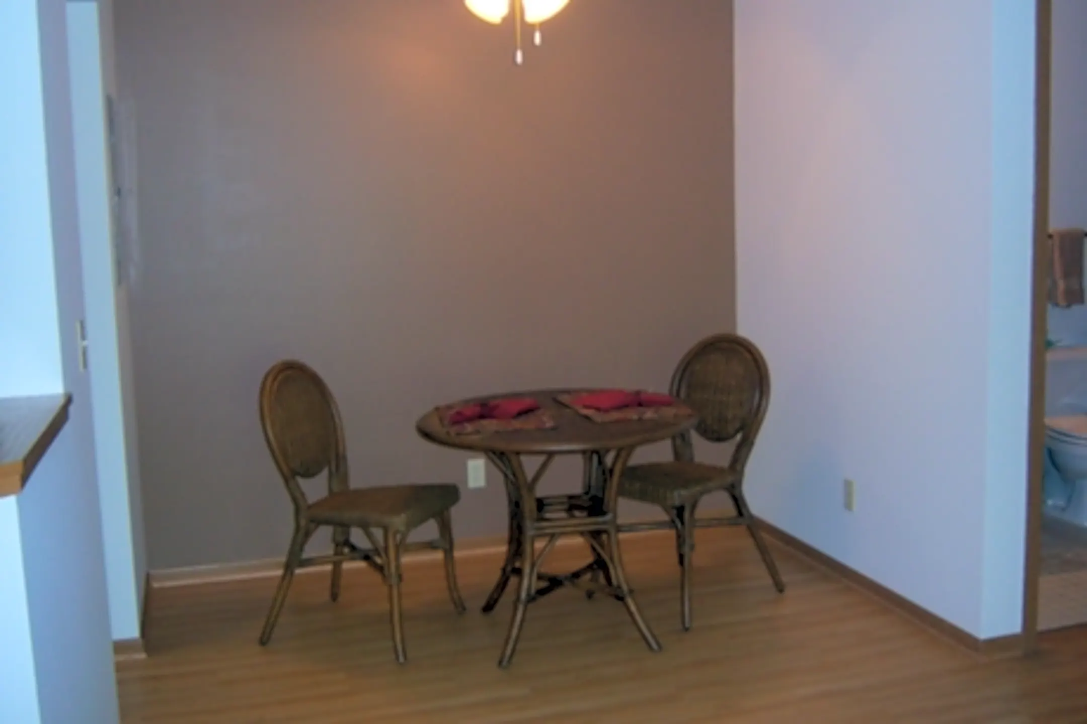 Sun Lake 1045 Yellow Brick Rd Chaska, MN Apartments for Rent Rent.