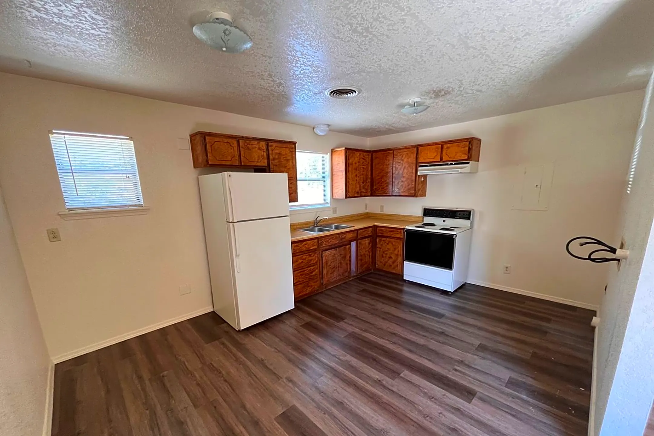 801 N Pennsylvania Ave Apartments - Roswell, NM 88201