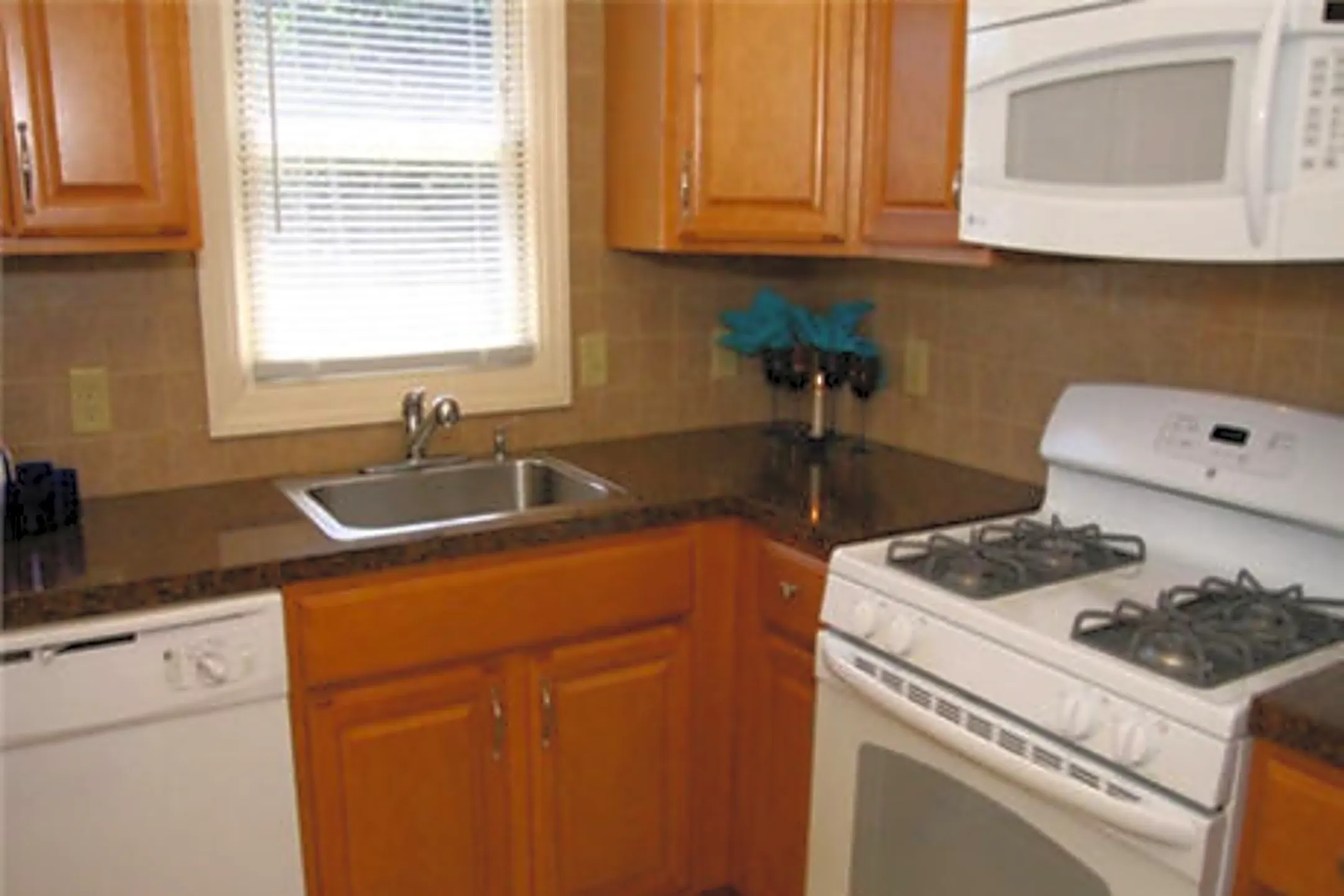 Waterway Court Apartments 1008 McLaughlin Avenue Point Pleasant, NJ