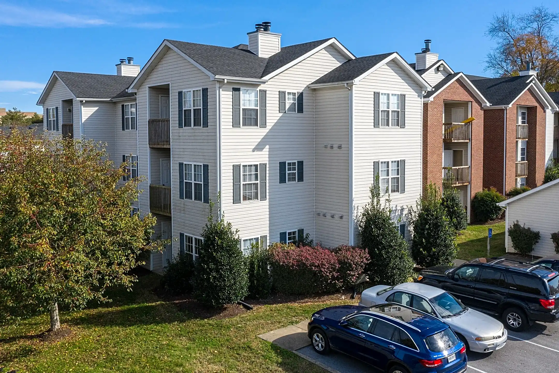 Cave Springs Apartments 376 Pascoe Blvd Bowling Green, KY