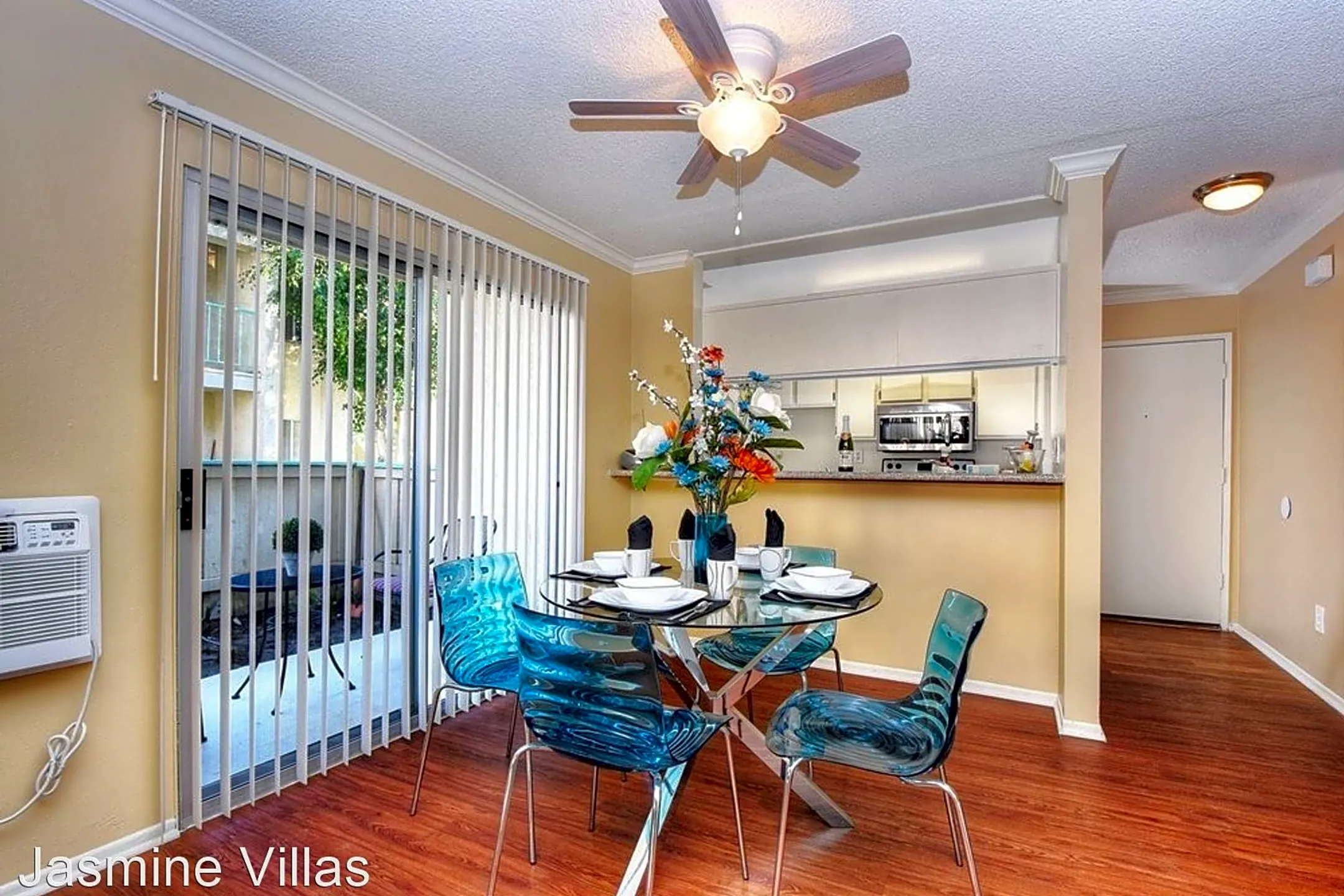 Jasmine Villa Apartments Buena Park