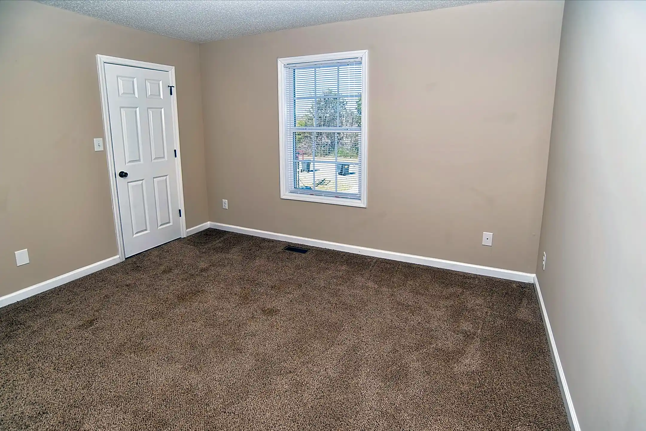 Priceville Townhomes 3058 North Bethel Road Decatur, AL Apartments