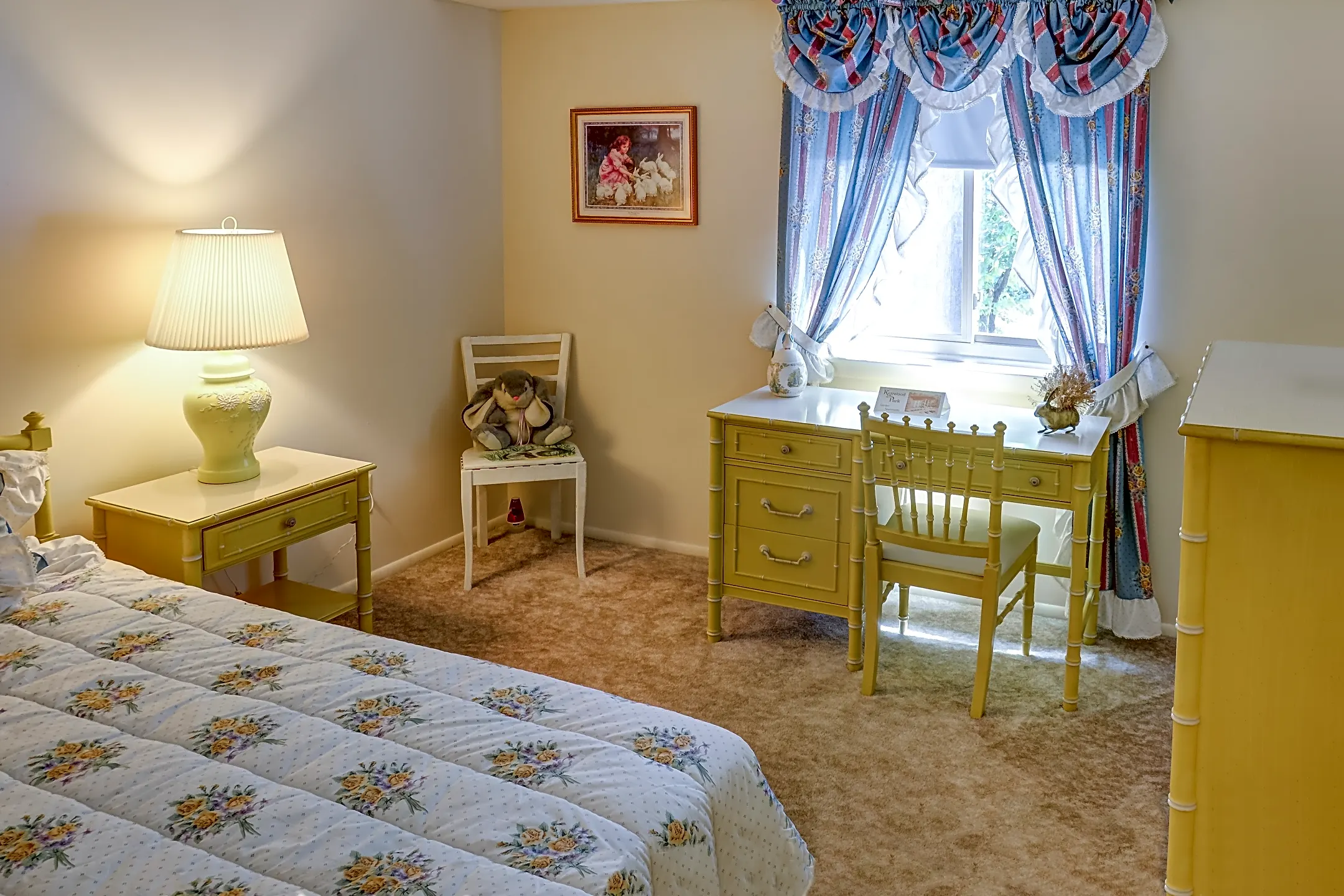 Bedroom - Kenwood Park Apartments - Rosedale, MD