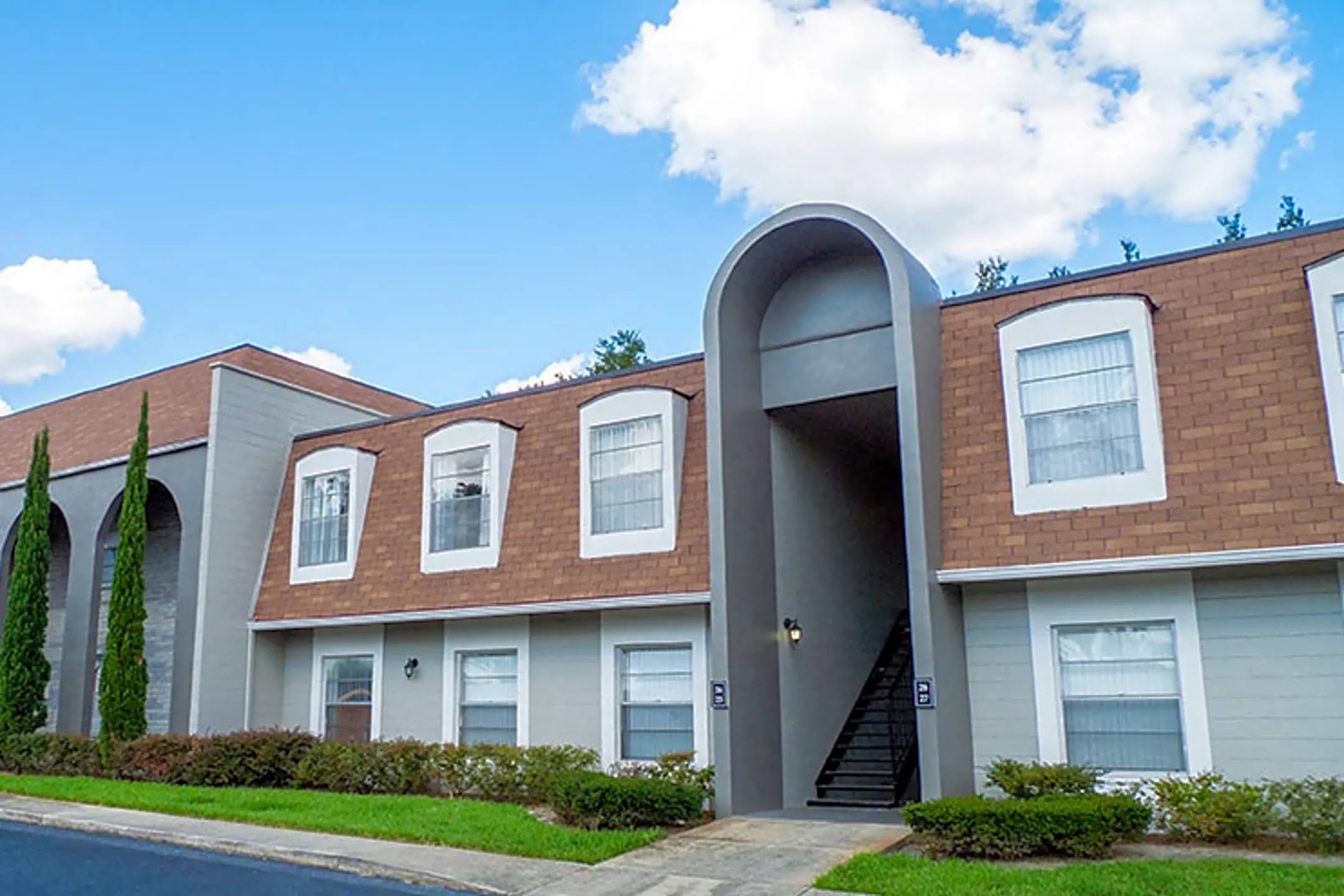 Fountain Square Apartments 225 E Edgewood Dr Lakeland, FL