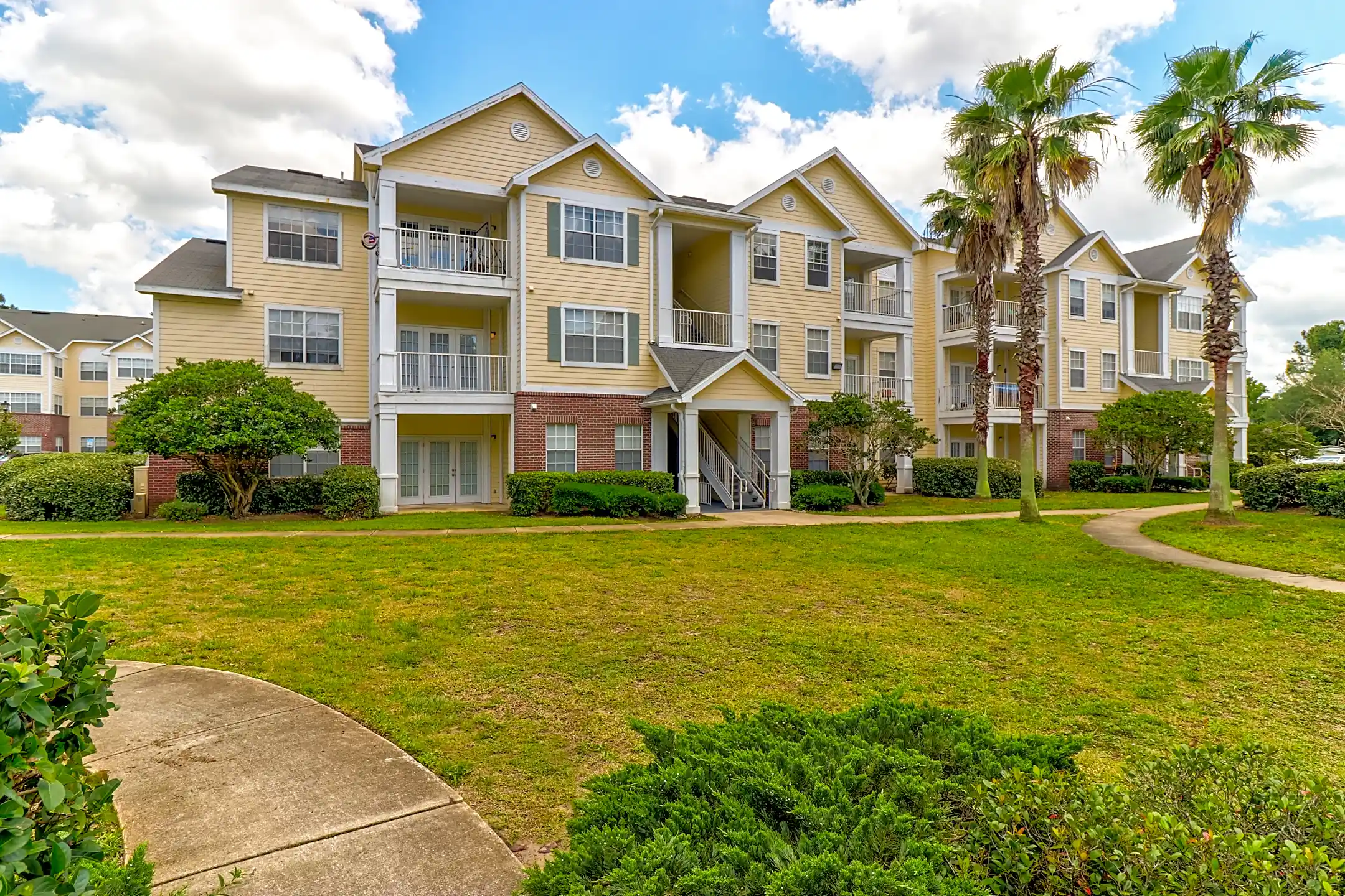 Colonnade at Regency 989 Monument Rd Jacksonville, FL Apartments