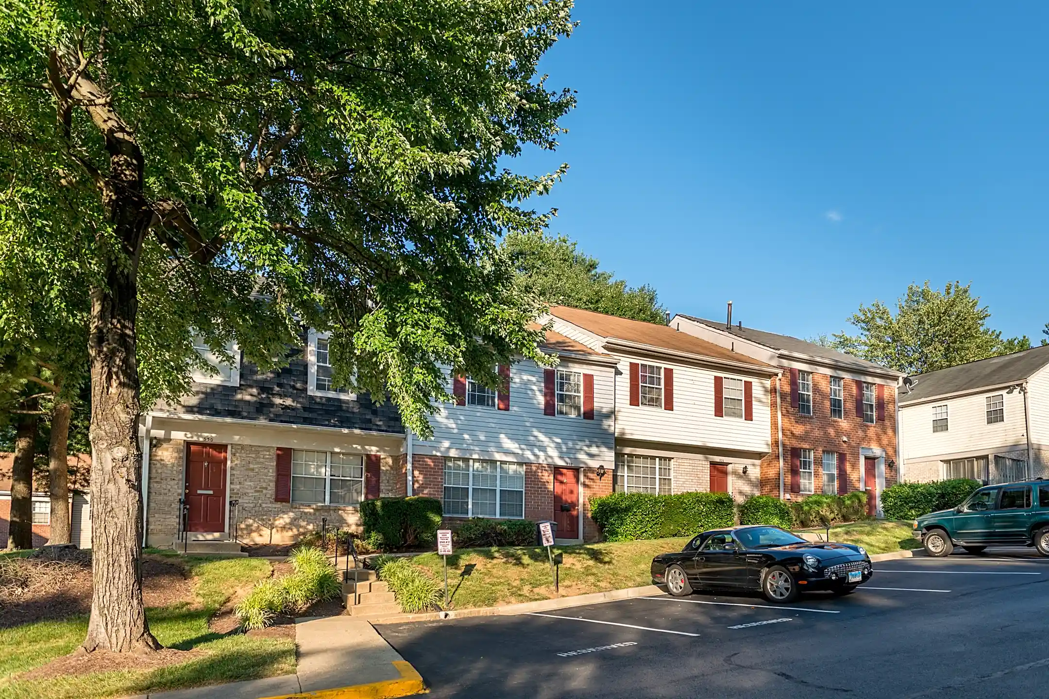 Scarborough Square 438 College Pkwy Rockville, MD Apartments for