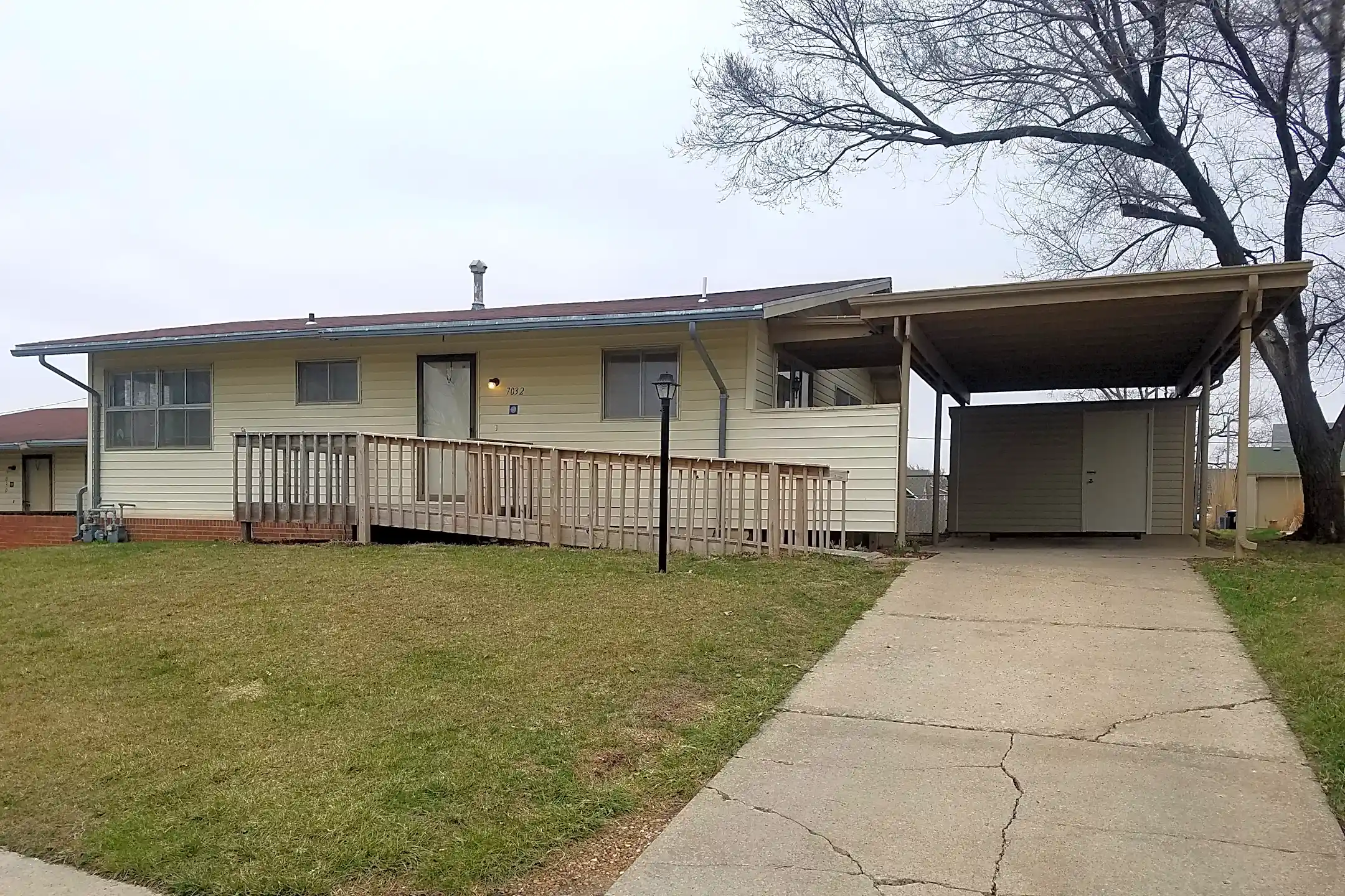 Montara Village 7105 SW Montara Pkwy Topeka, KS Apartments for Rent