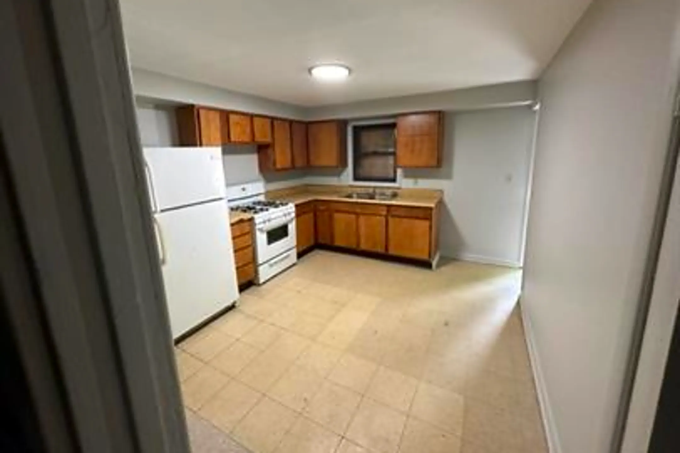 812 Steel St Youngstown, OH Houses for Rent Rent.