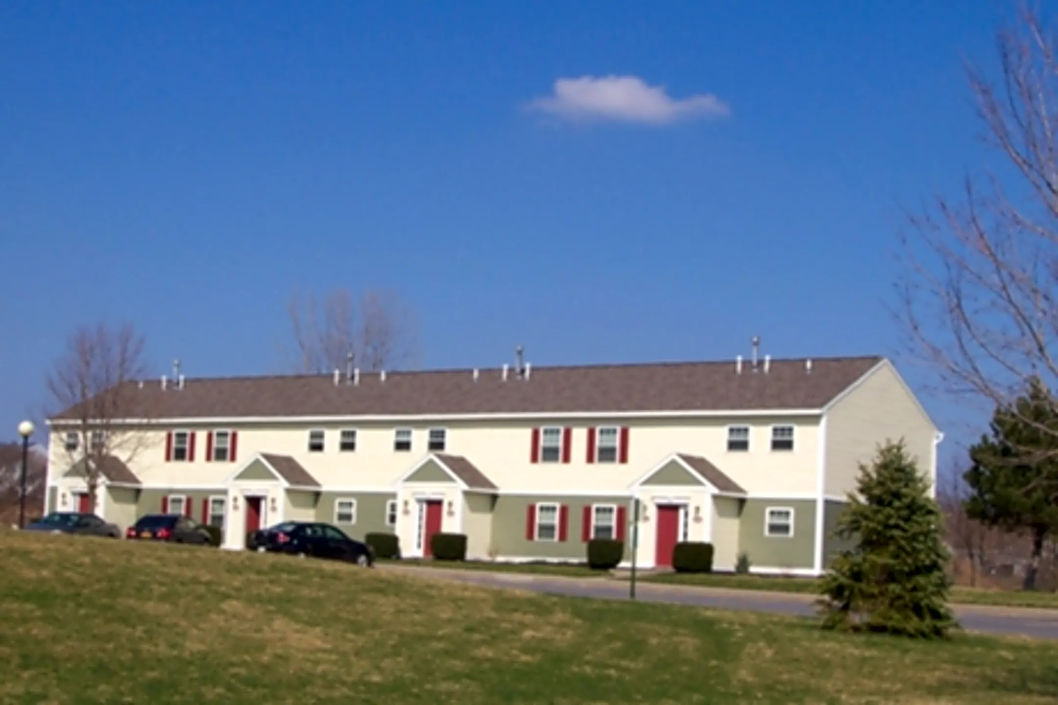 The Ledges Apartments 26686 Boyer Cir Evans Mills, NY Apartments