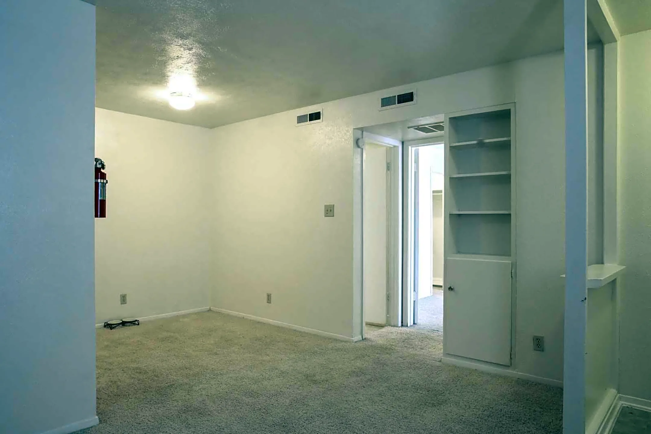 Living Room - Casa Del Sol Apartments - College Station, TX