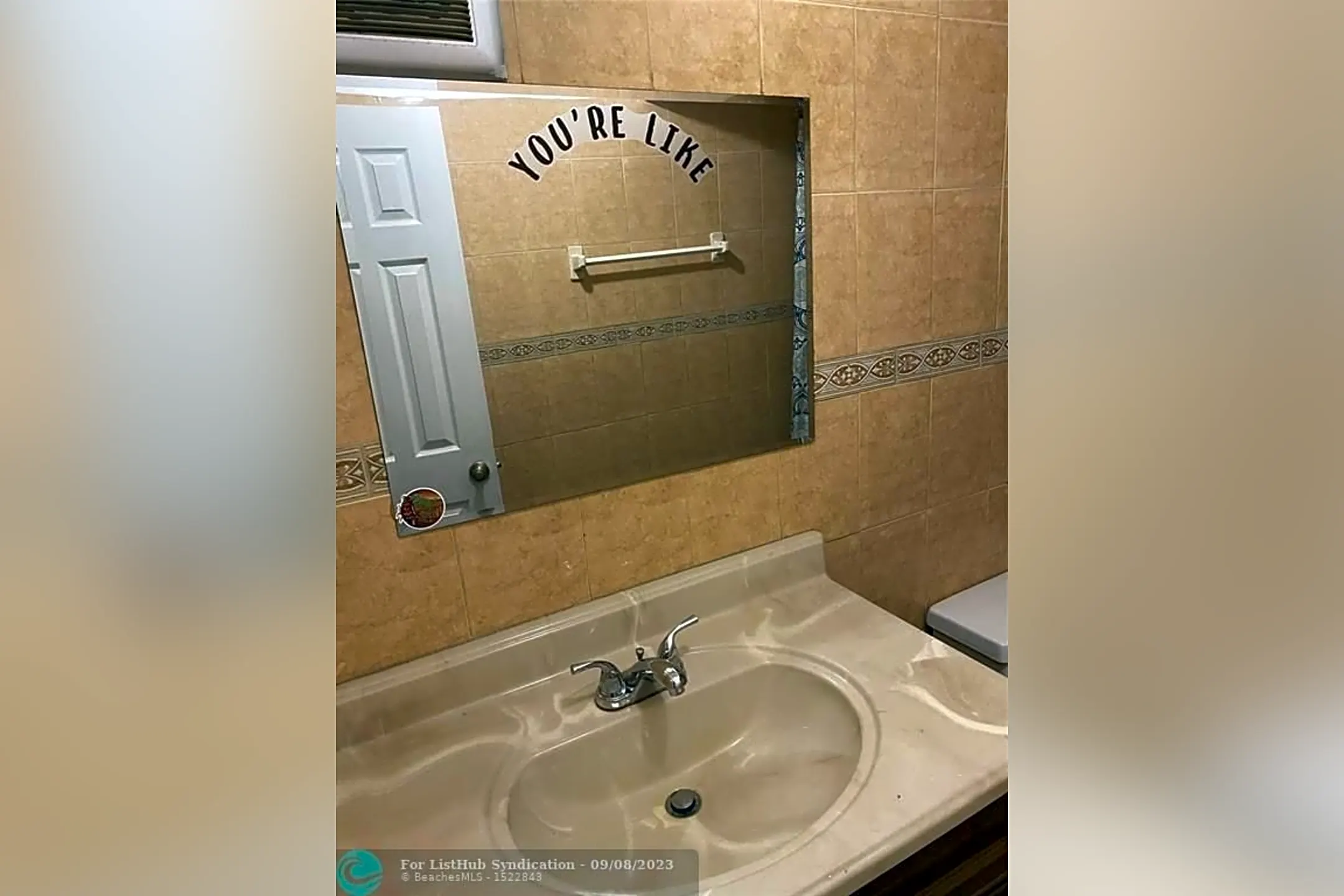 Bathroom - 5900 NW 17th Pl #103 - Sunrise, FL