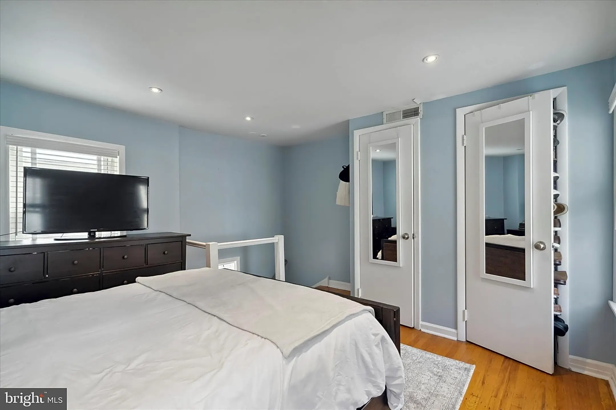 Bedroom - 1618 Naudain St - Philadelphia, PA