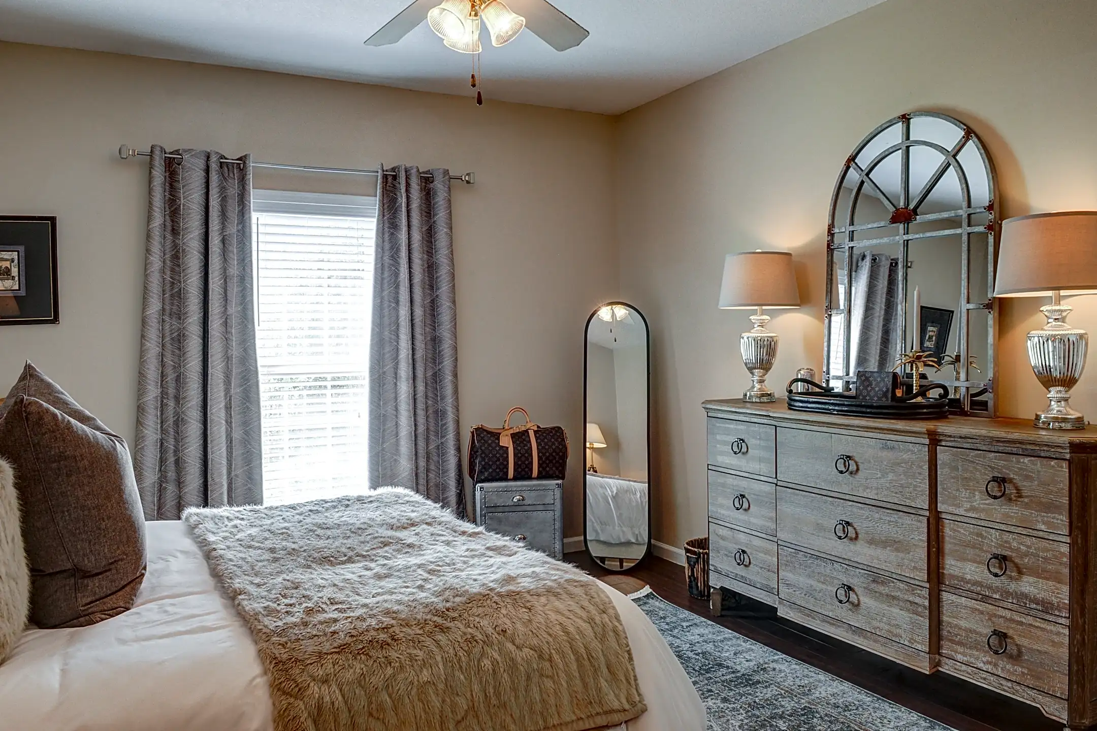 Planters Row 1102 Persimmon Path Statesboro, GA Apartments for Rent
