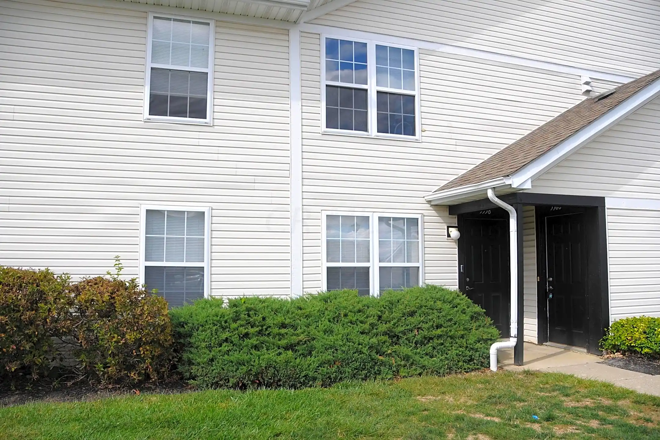 5568 Garden Ridge Condos Columbus, OH 43228