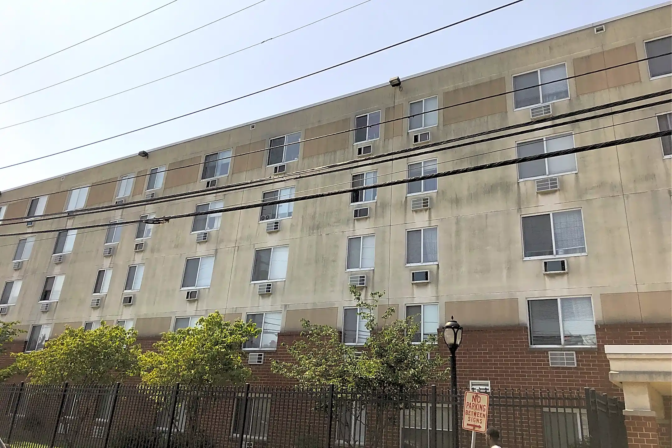 Gladys B Jacobs Manor Apartments Philadelphia, PA 19123