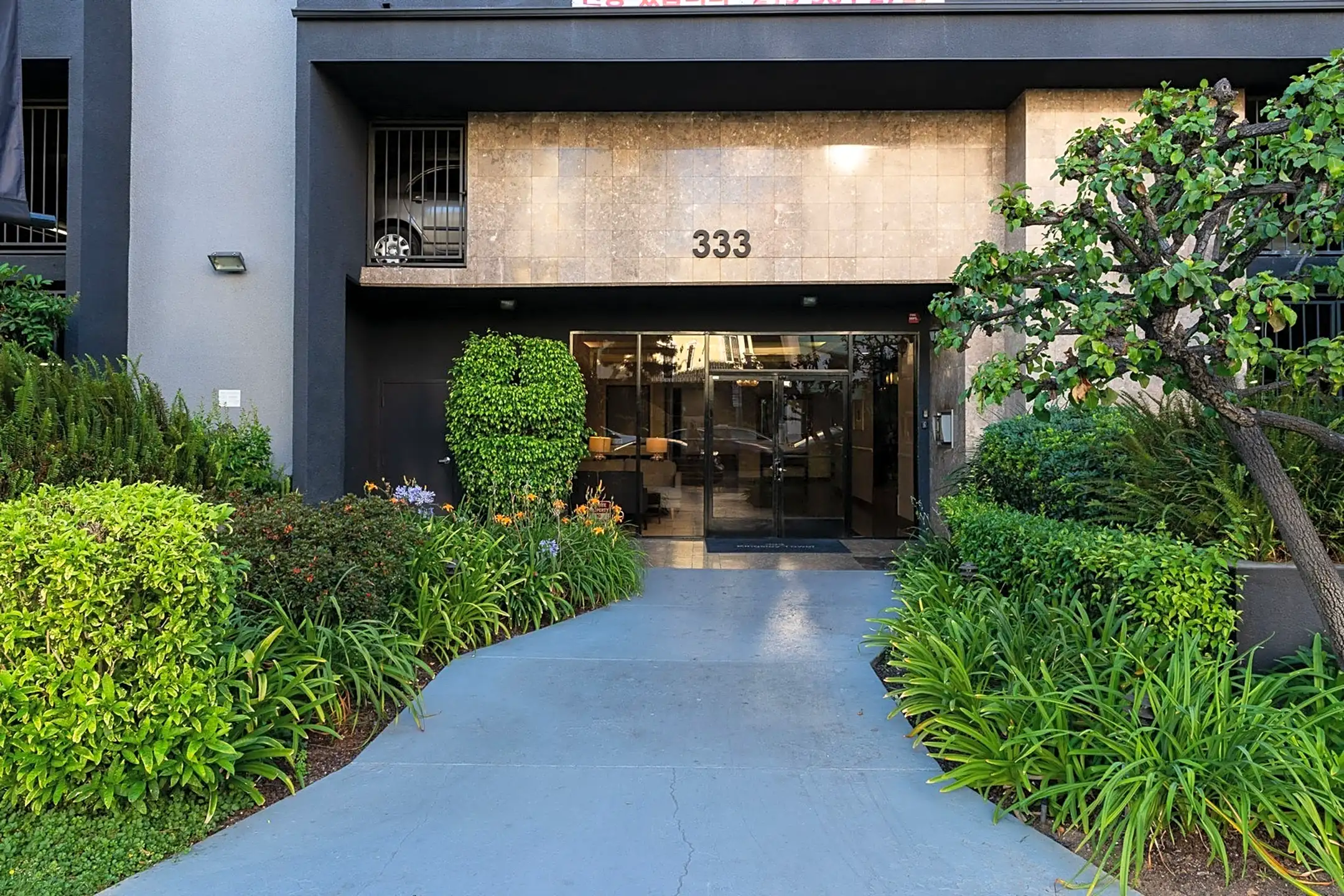 Building - Kingsley Tower - Los Angeles, CA