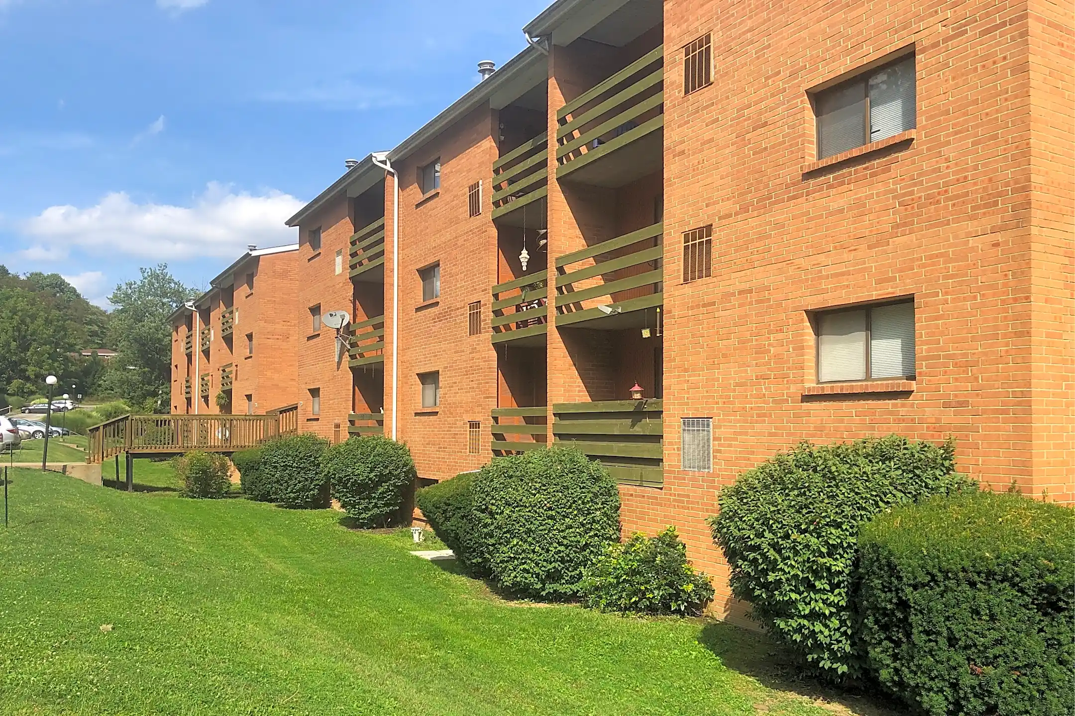 Pebble Creek Court Apartments Bethel Park PA 15102