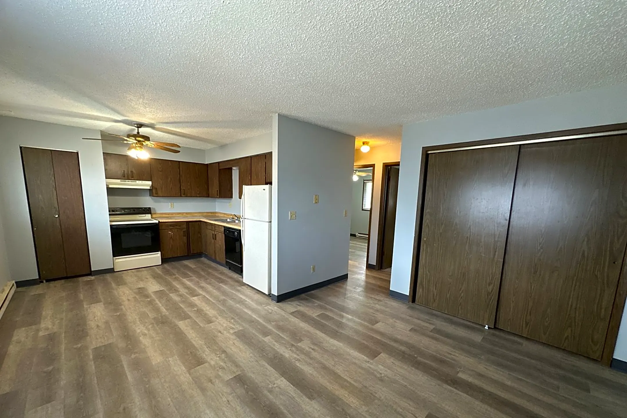 3205 8th St - 3205 8th St unit 2 | Marion, IA Apartments for Rent | Rent.