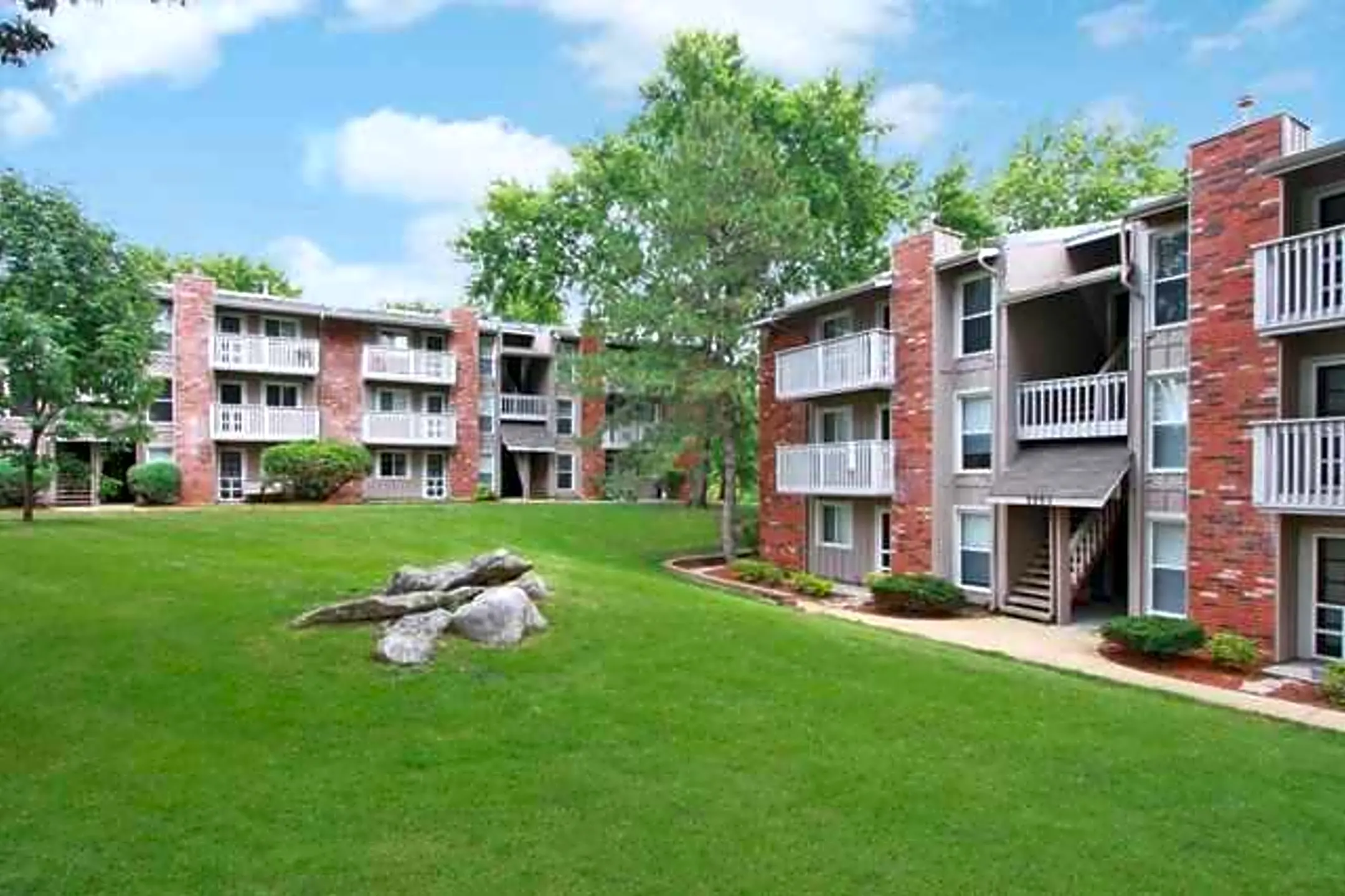 Southmoor Apartments St Louis