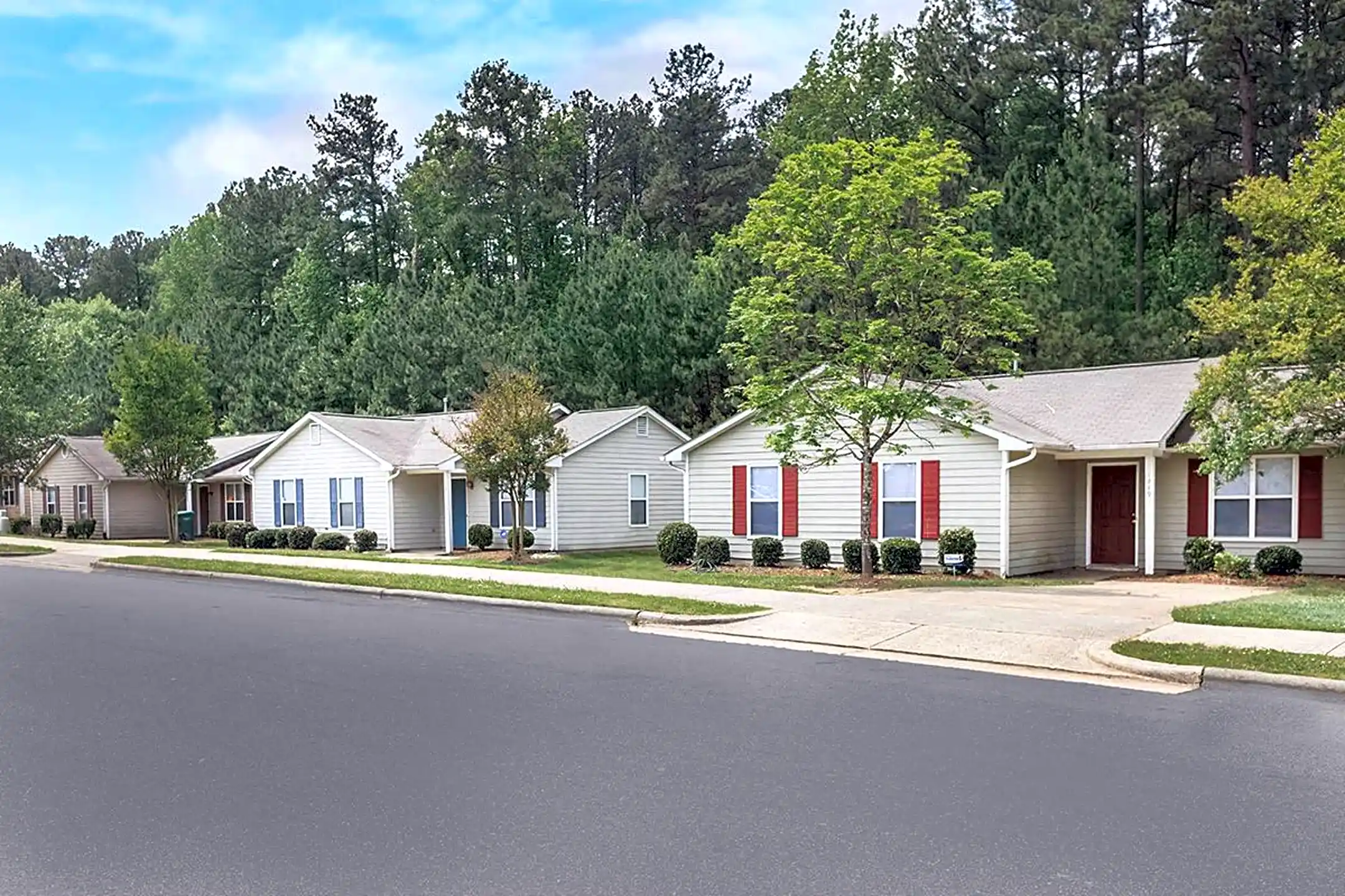 Cambridge Village 1332 Fidelity Dr Durham, NC Apartments for Rent