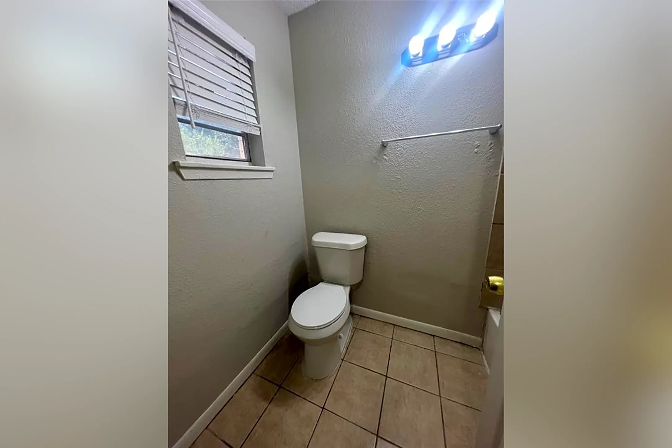 Bathroom - 340 Brown Dr #229 - Irving, TX