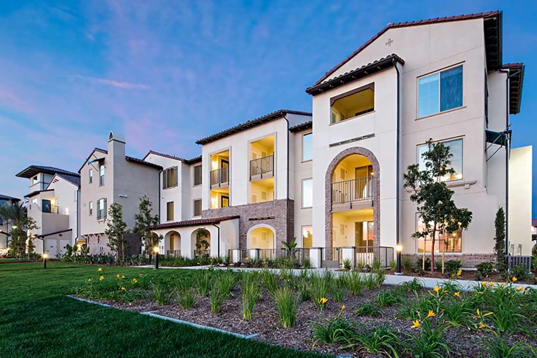 Amli Spanish Hills Apartments