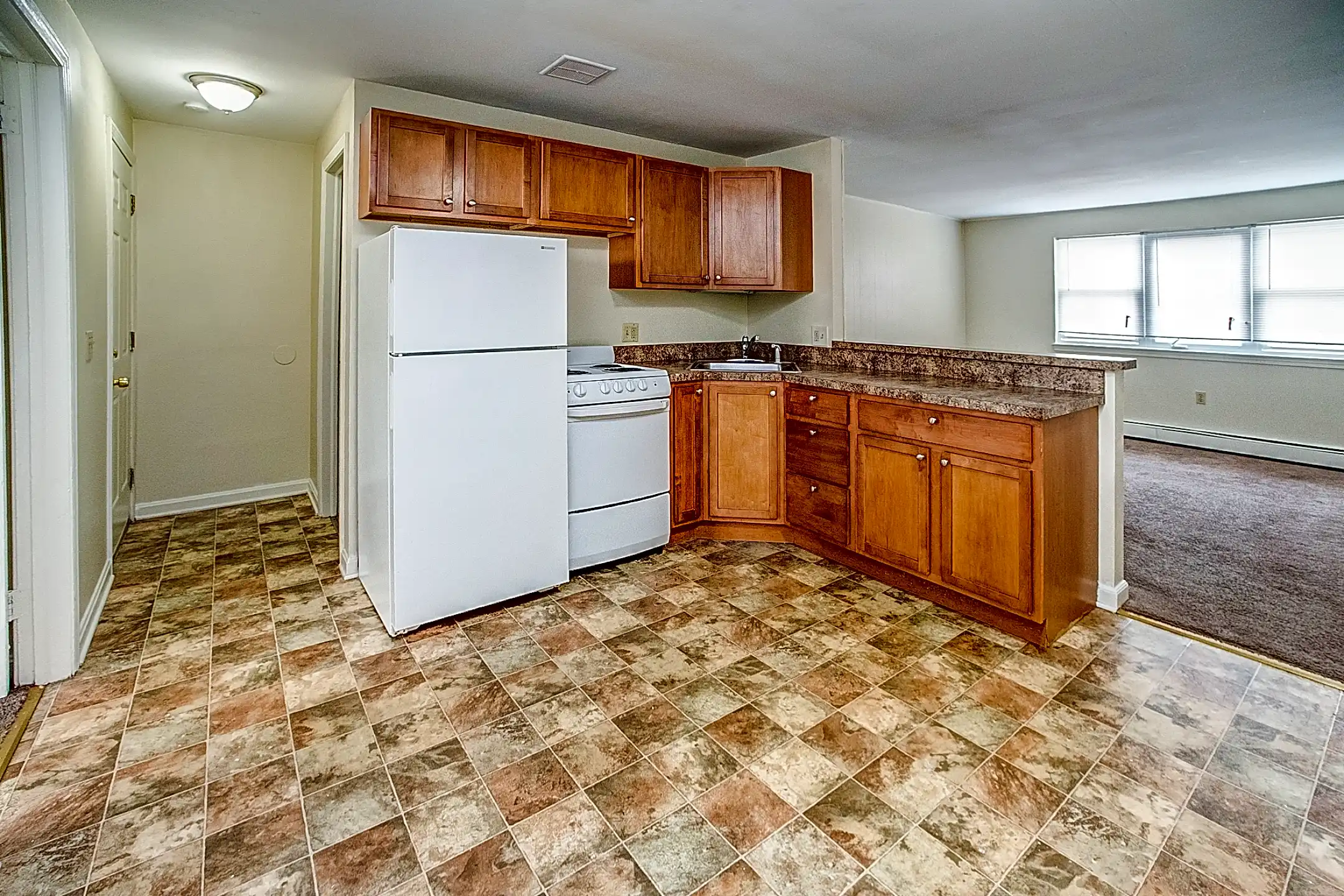 Village Apartments 82 Jerome Rd Uncasville, CT Apartments for Rent