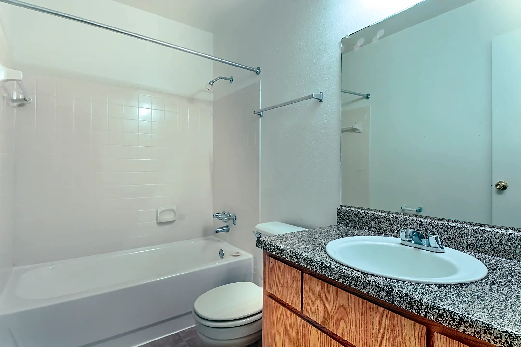Bathroom - Arlington Place - Houston, TX