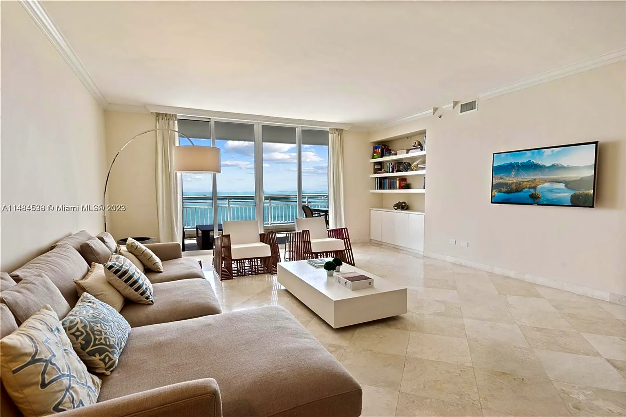 808 Brickell Key Dr Condos - Miami, FL 33131