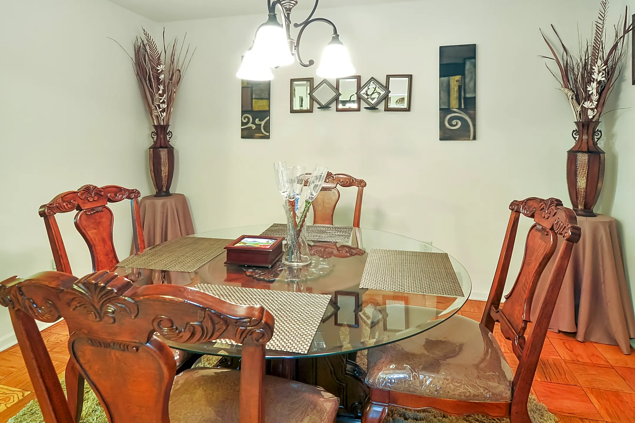 Dining Room - Olde Forge East Townhouses - Morristown, NJ