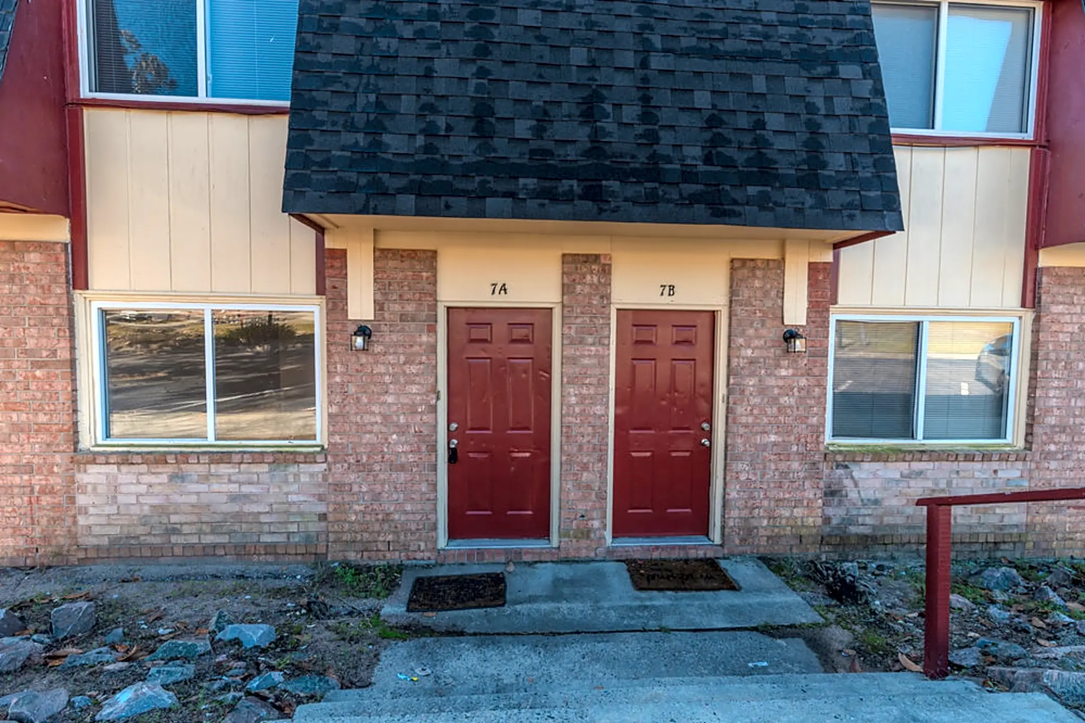 Peach Tree Townhomes. 2461 Damascus Rd Augusta, GA Apartments for