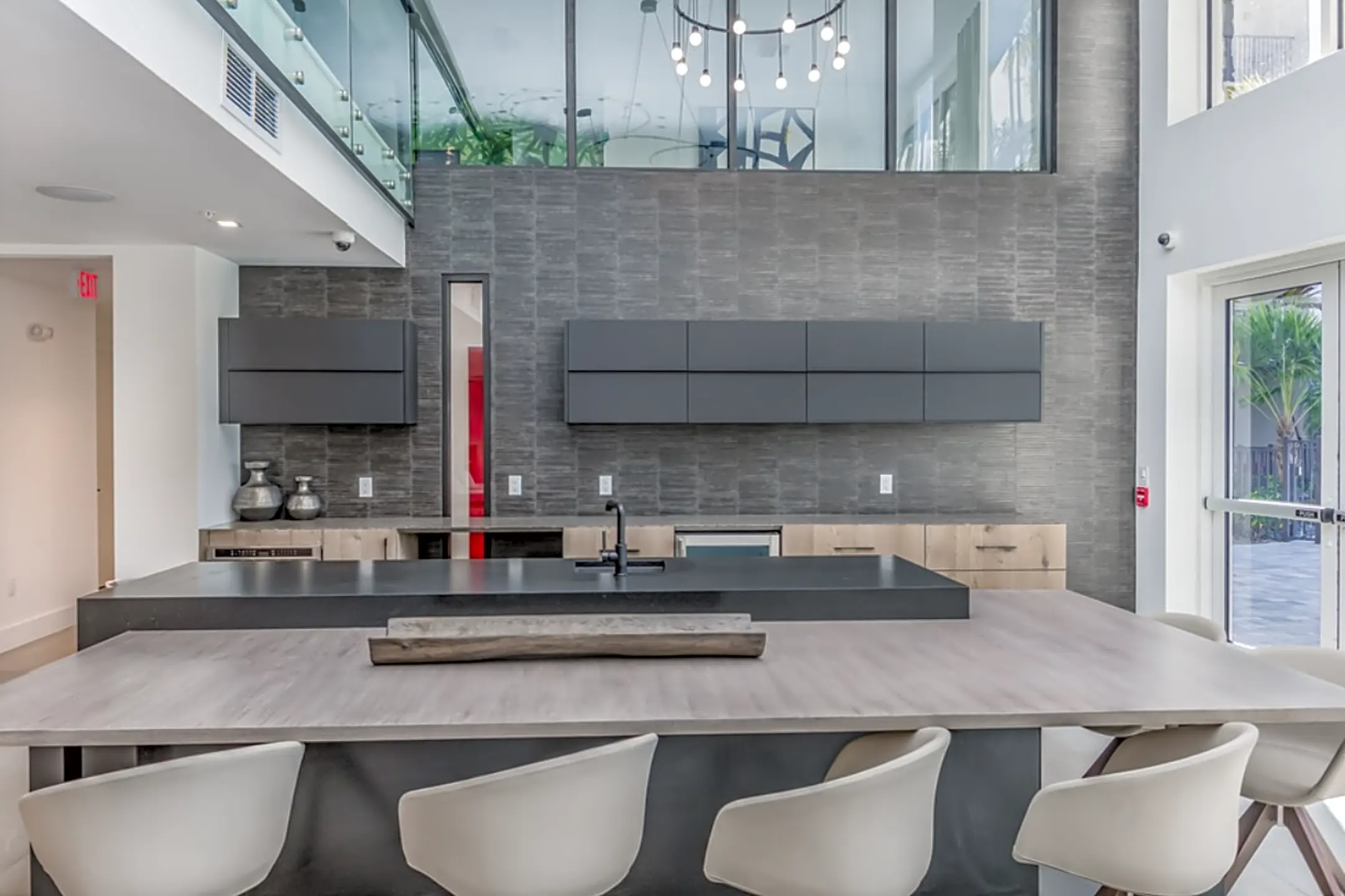 Legacy Gateway 10900 Legacy Gateway Circle Fort Myers, FL