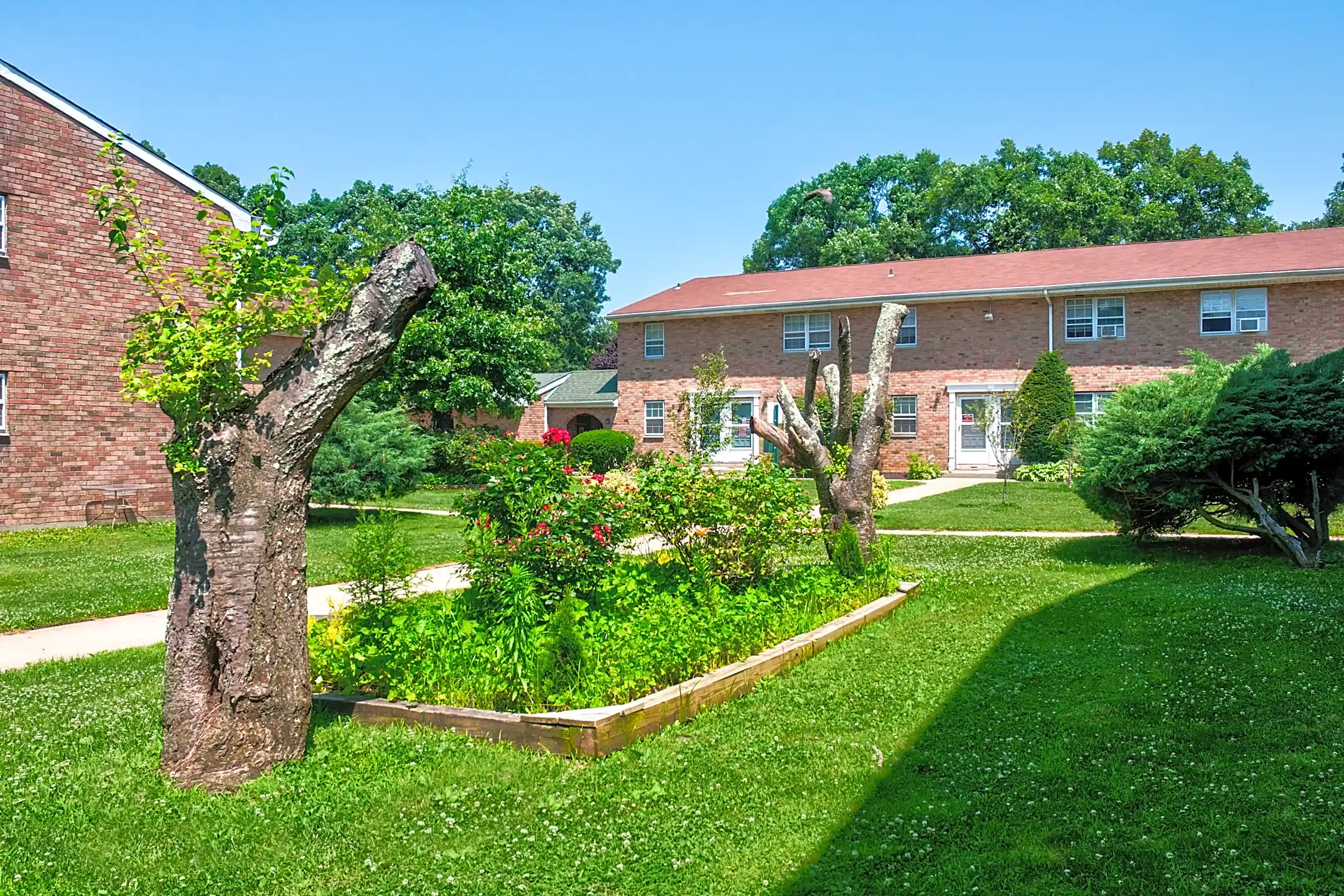 Village Court 47 Island Blvd Bohemia, NY Apartments for Rent Rent.