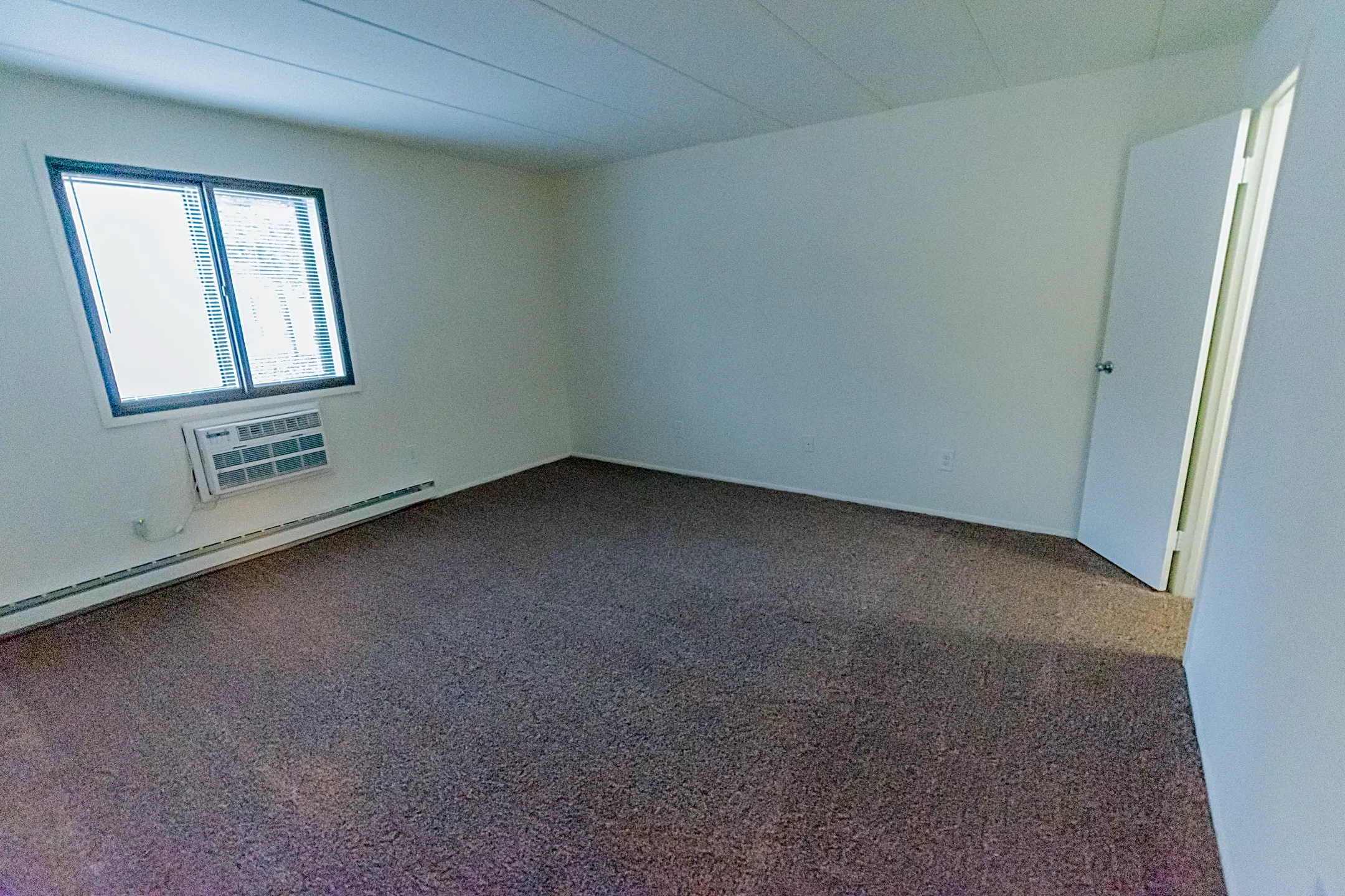 Whiteland West Apartments Exton, PA 19341