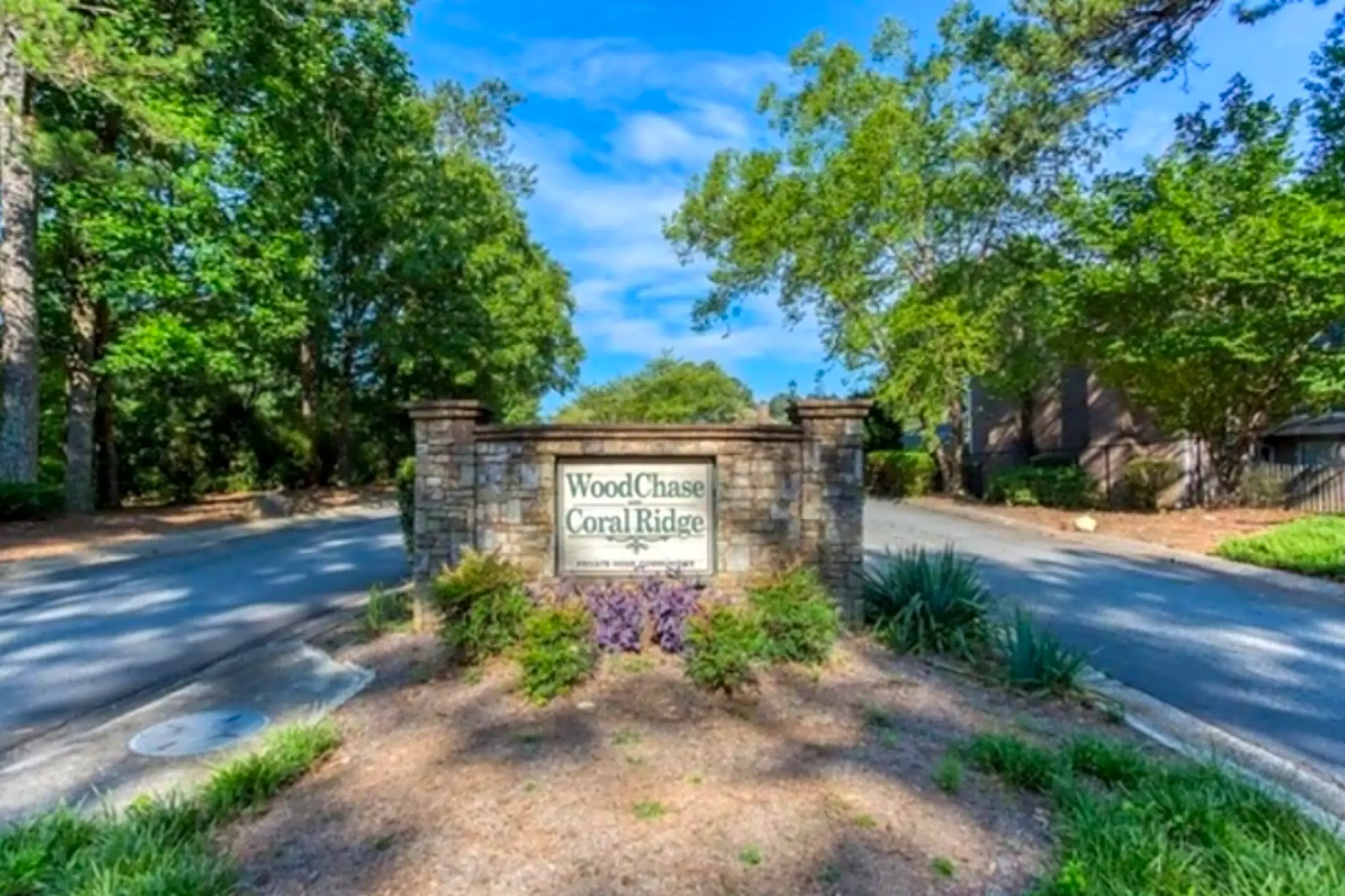 1166 Booth Rd Condos Marietta, GA 30008