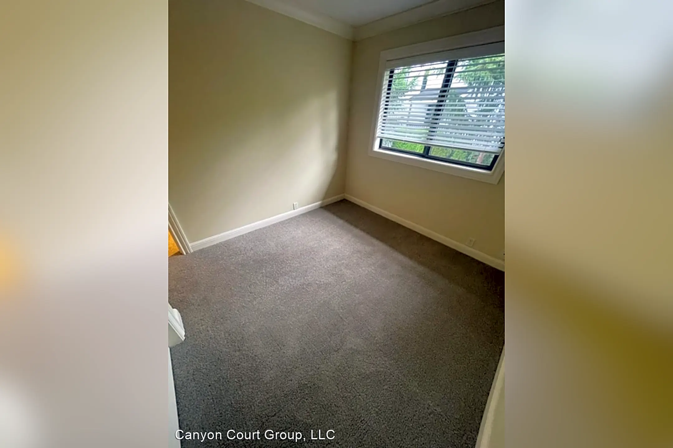 Bedroom - 6570 SW Canyon Ct - Portland, OR