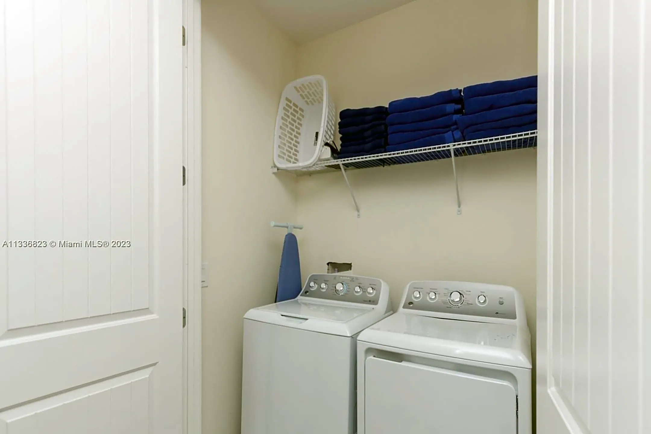 Bathroom - 7548 Marker Ave - Kissimmee, FL
