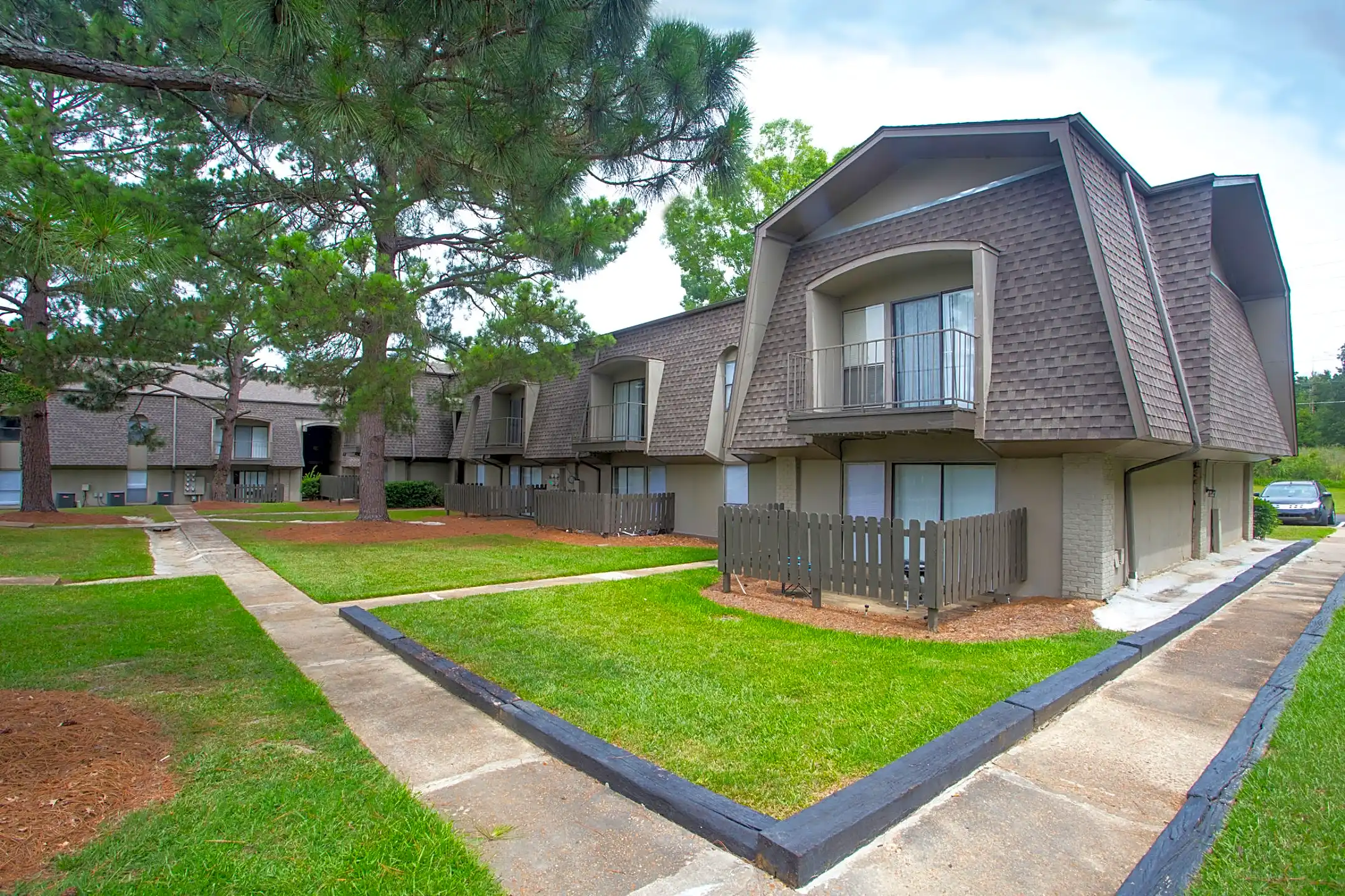 Madison Park Apartments 110 Pine Knoll Dr Ridgeland, MS Apartments