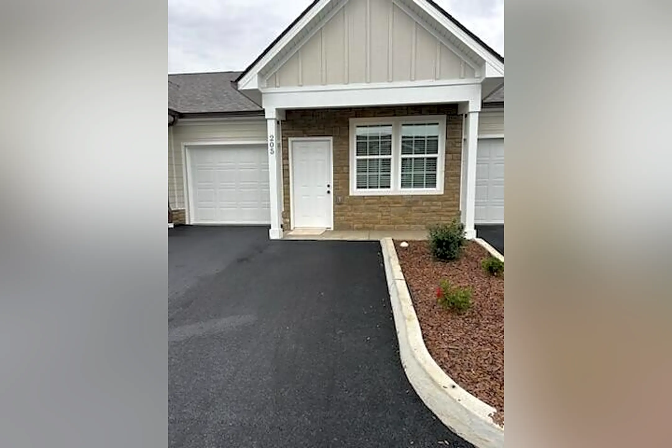 205 Storytown Vlg Houses Jonesborough, TN 37659