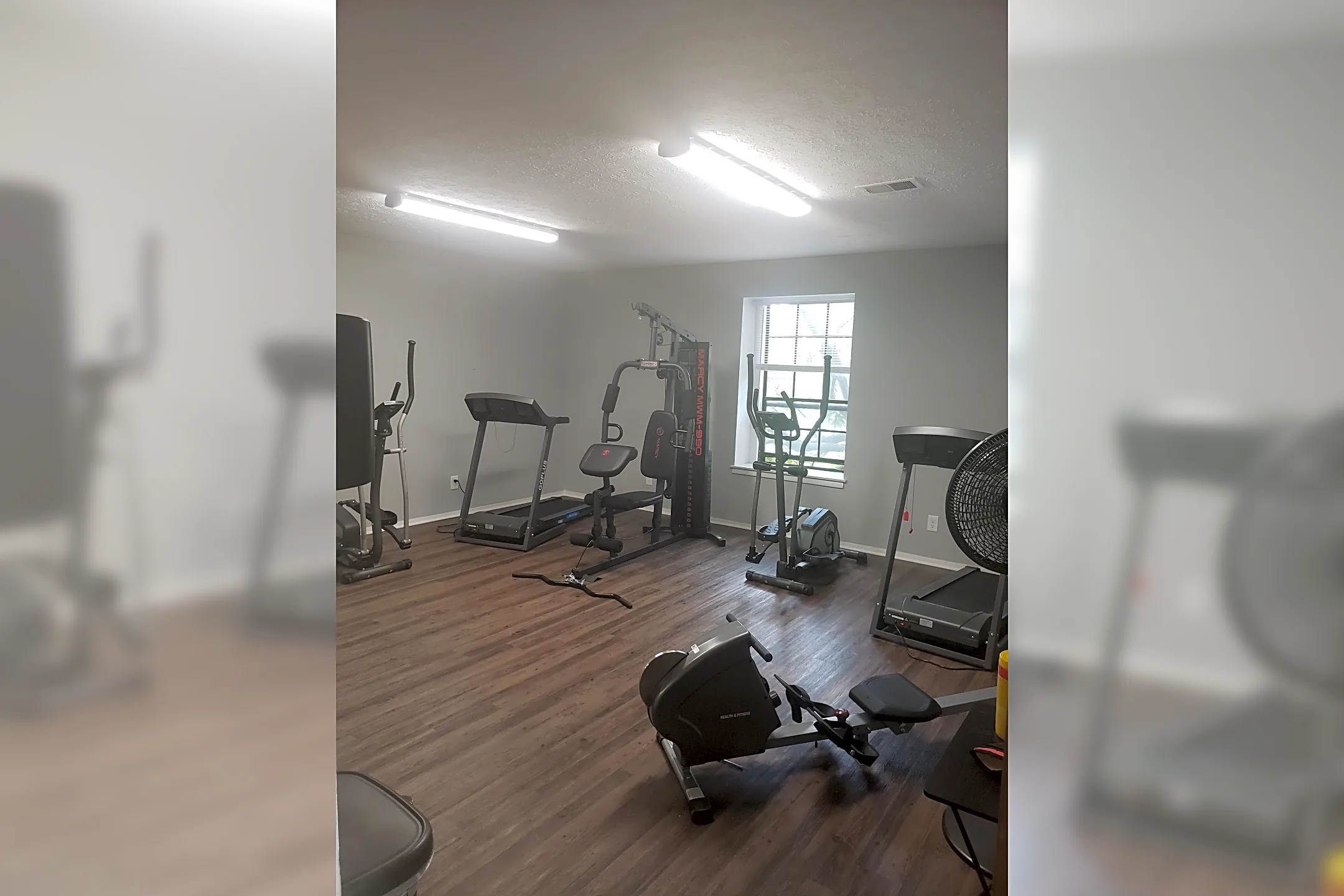 Fitness Weight Room - Valore at Maples - Louisville, KY