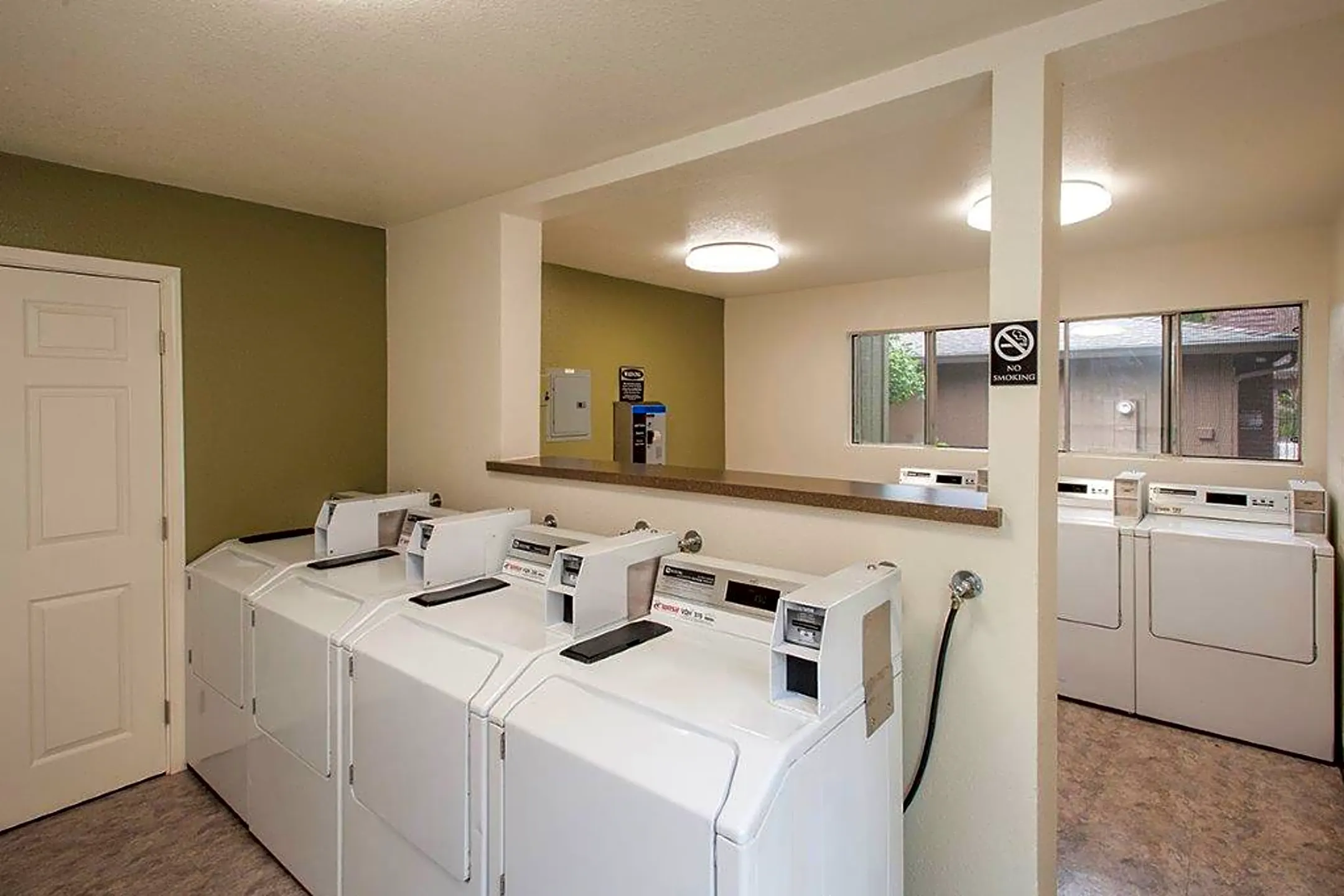 Driftwood Apartments 950 W Grant Line Rd Tracy, CA Apartments for