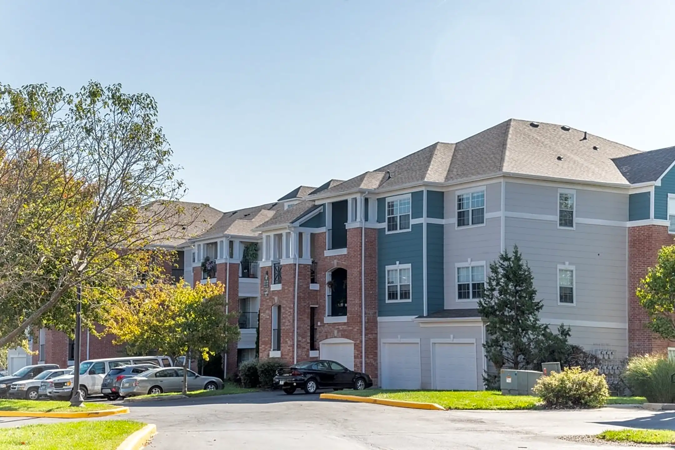 The Village On Spring Mill Carmel In