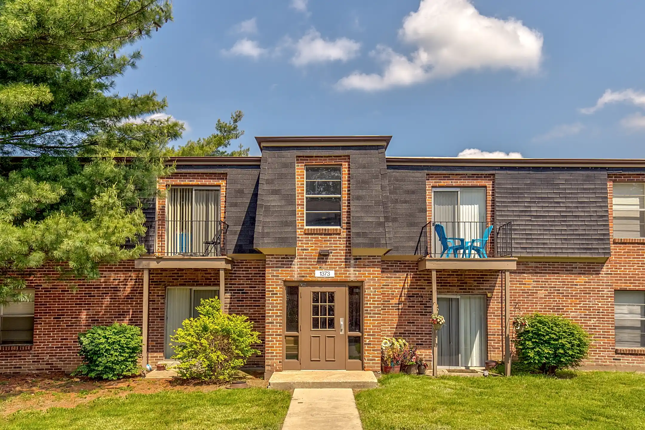 Kensington Square 2100 N New Florissant Rd Florissant, MO