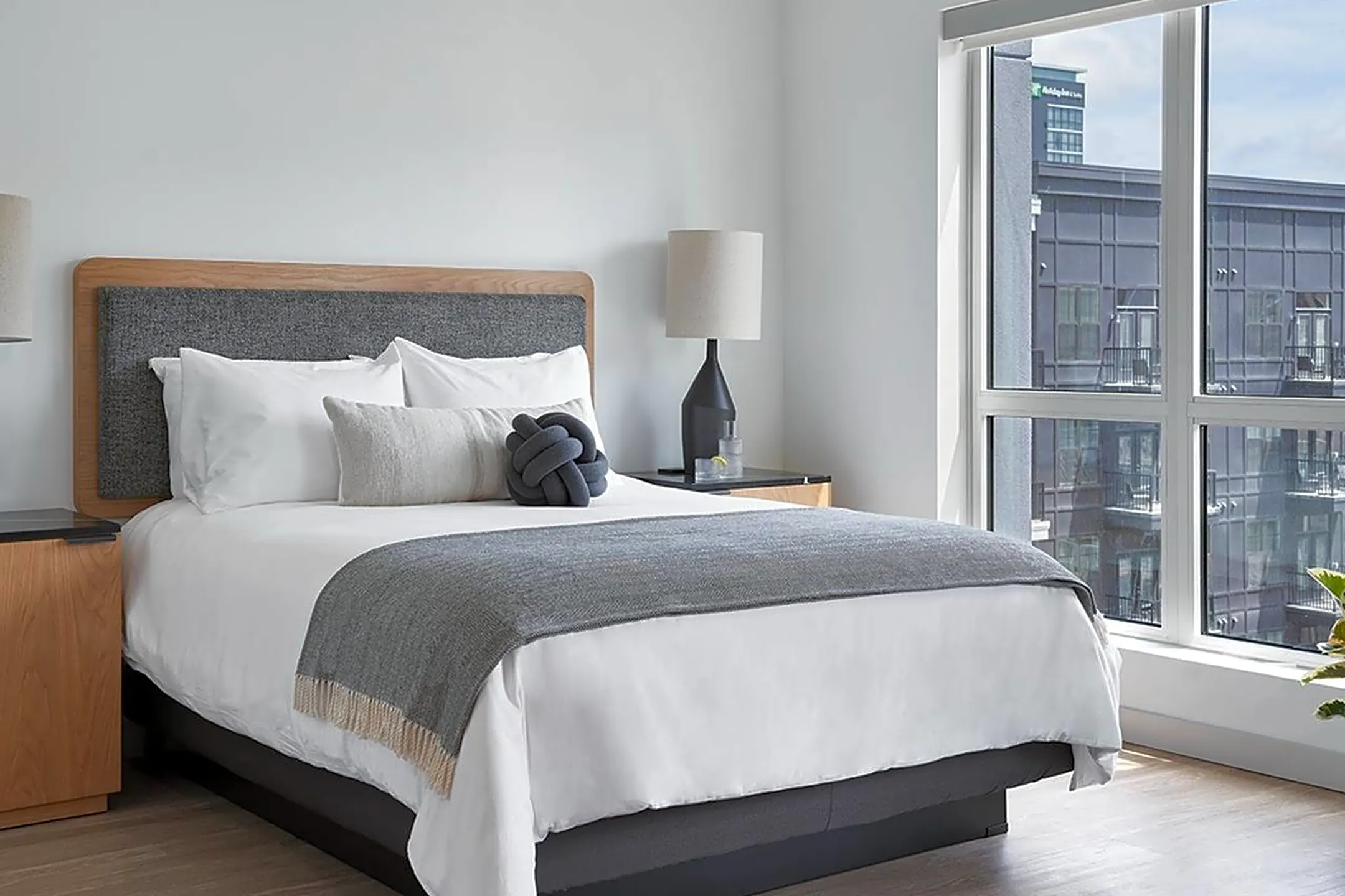 Sentral Sobro 516 Lea Avenue Nashville, TN Apartments for Rent Rent.