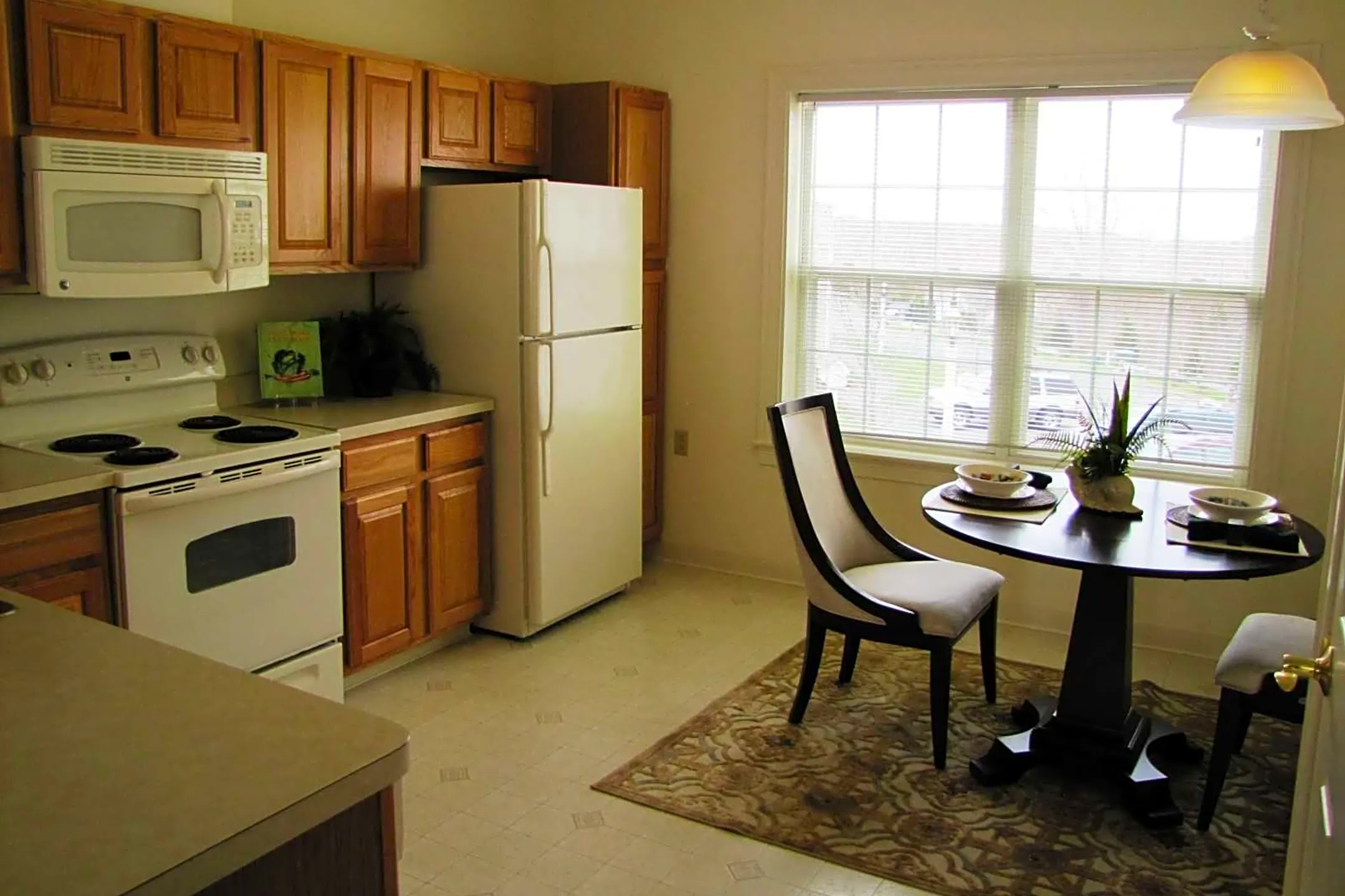 Whispering Pines II 1 Whispering Pines Rd Avon, CT Apartments for