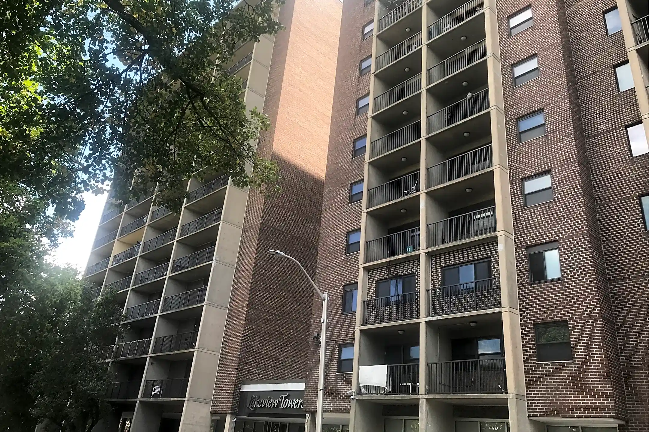 Lakeview Towers 727 Druid Park Lake Dr Baltimore, MD Apartments for