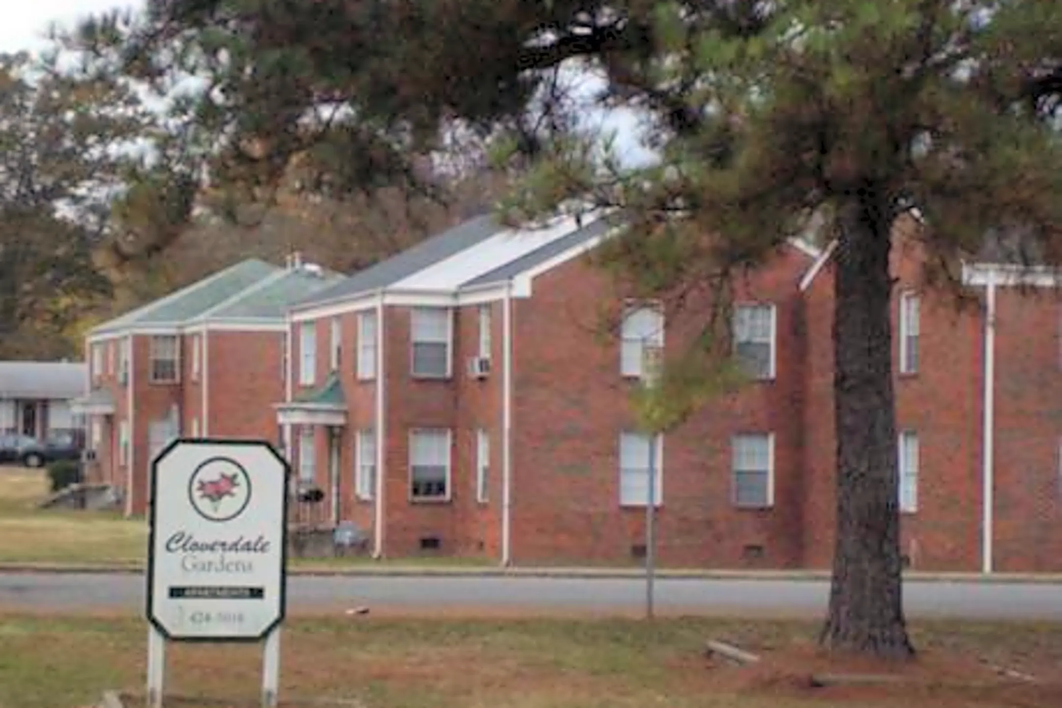 Cloverdale Garden Apartments Apartments Bessemer, AL 35020