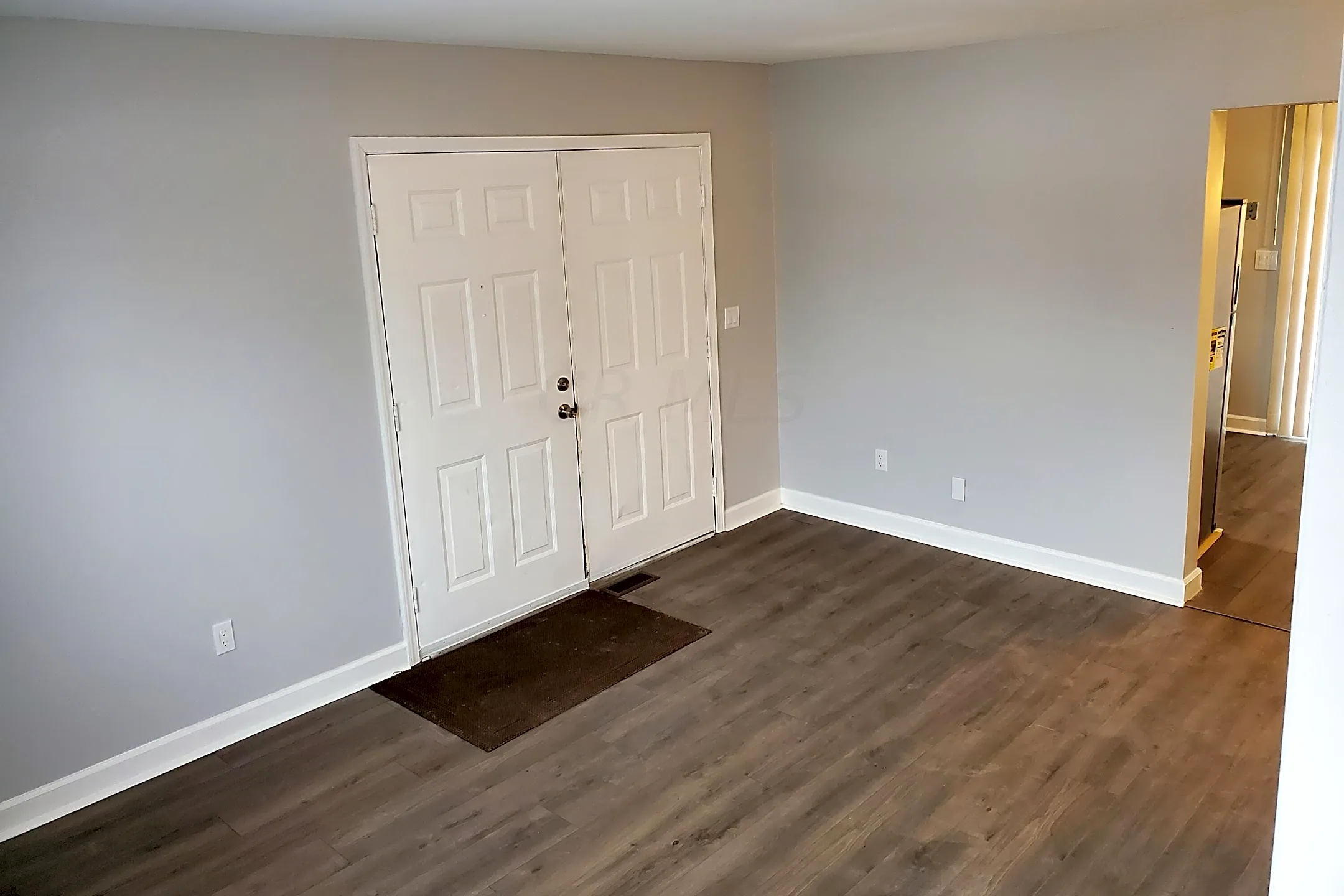 Bedroom - 5646 Tamarack Blvd - Columbus, OH